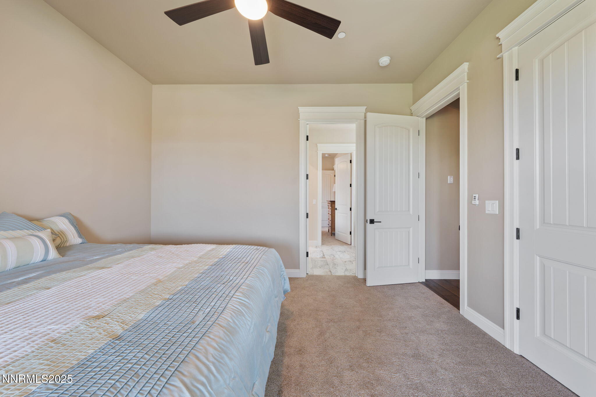 917 Rainshadow Way