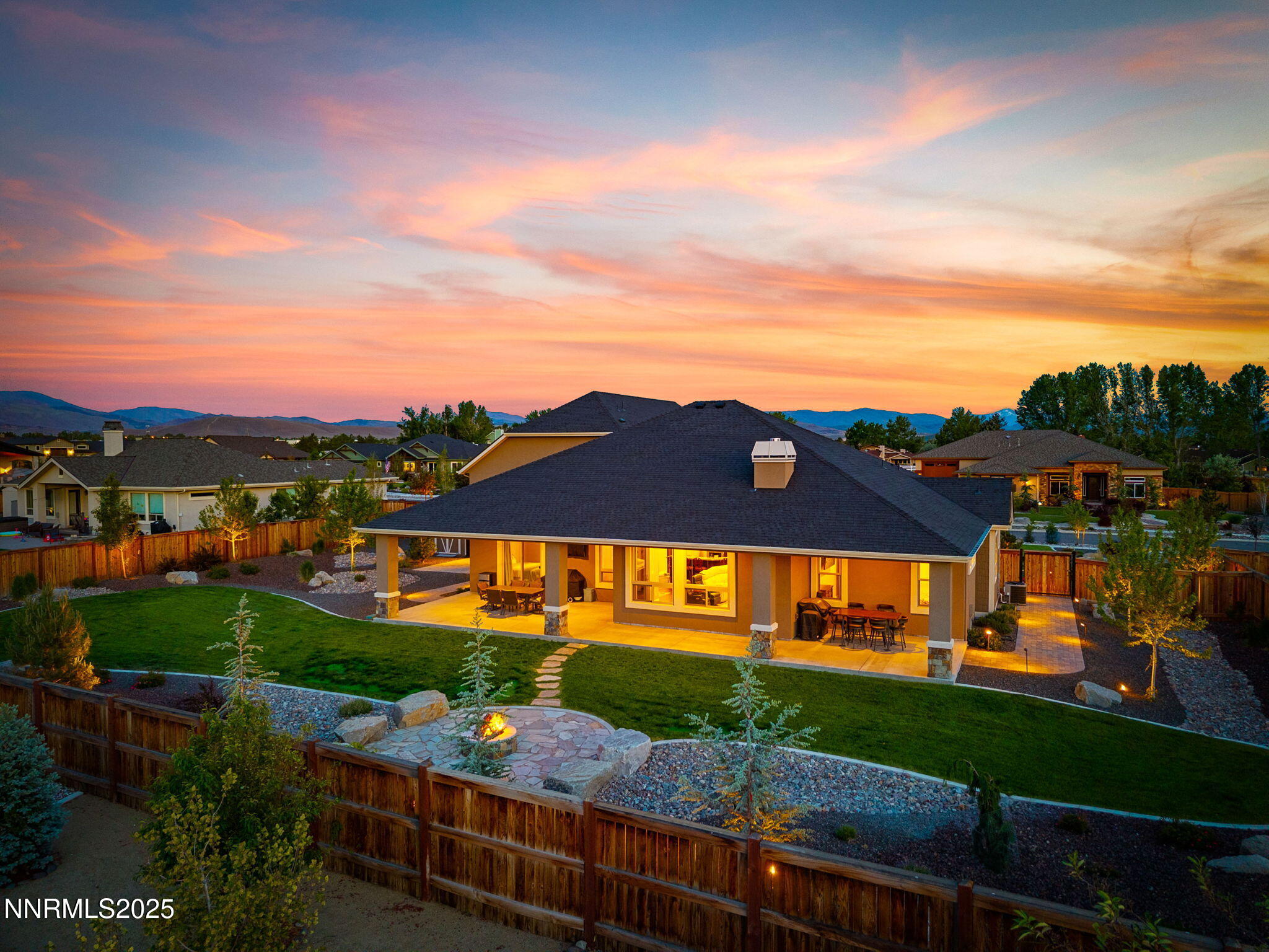 917 Rainshadow Way