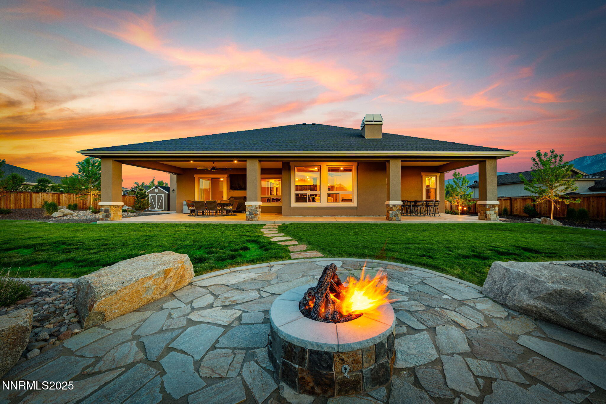 917 Rainshadow Way