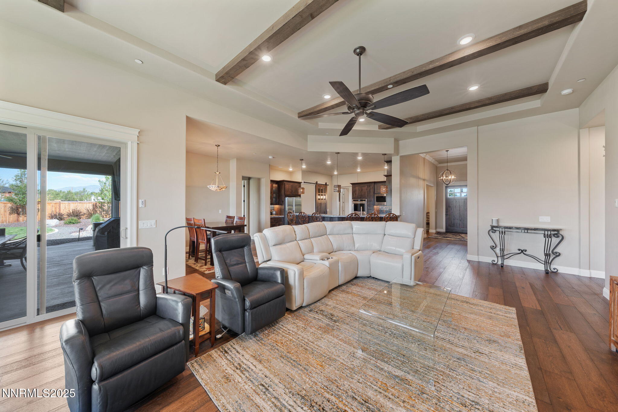 917 Rainshadow Way