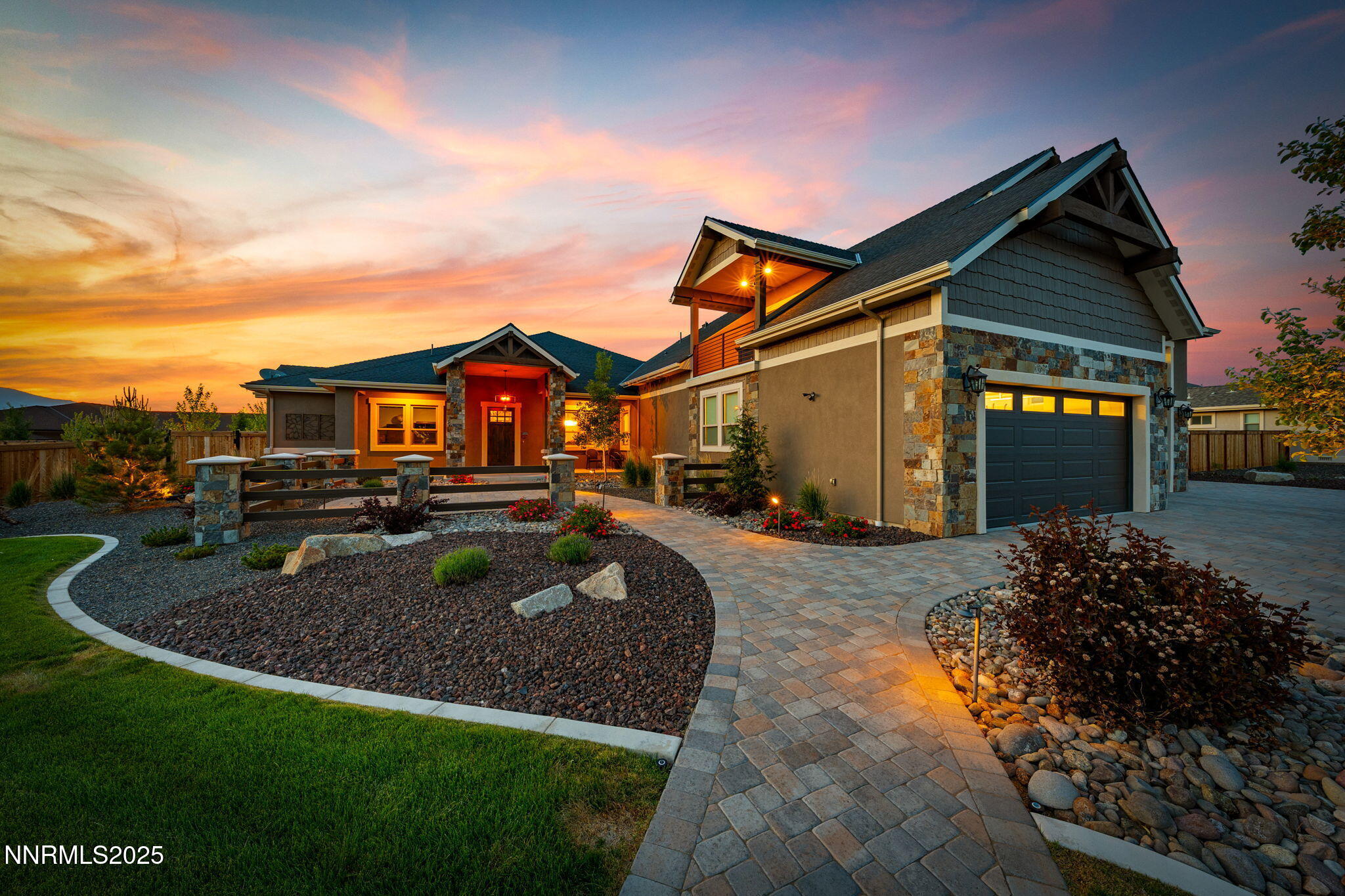 917 Rainshadow Way