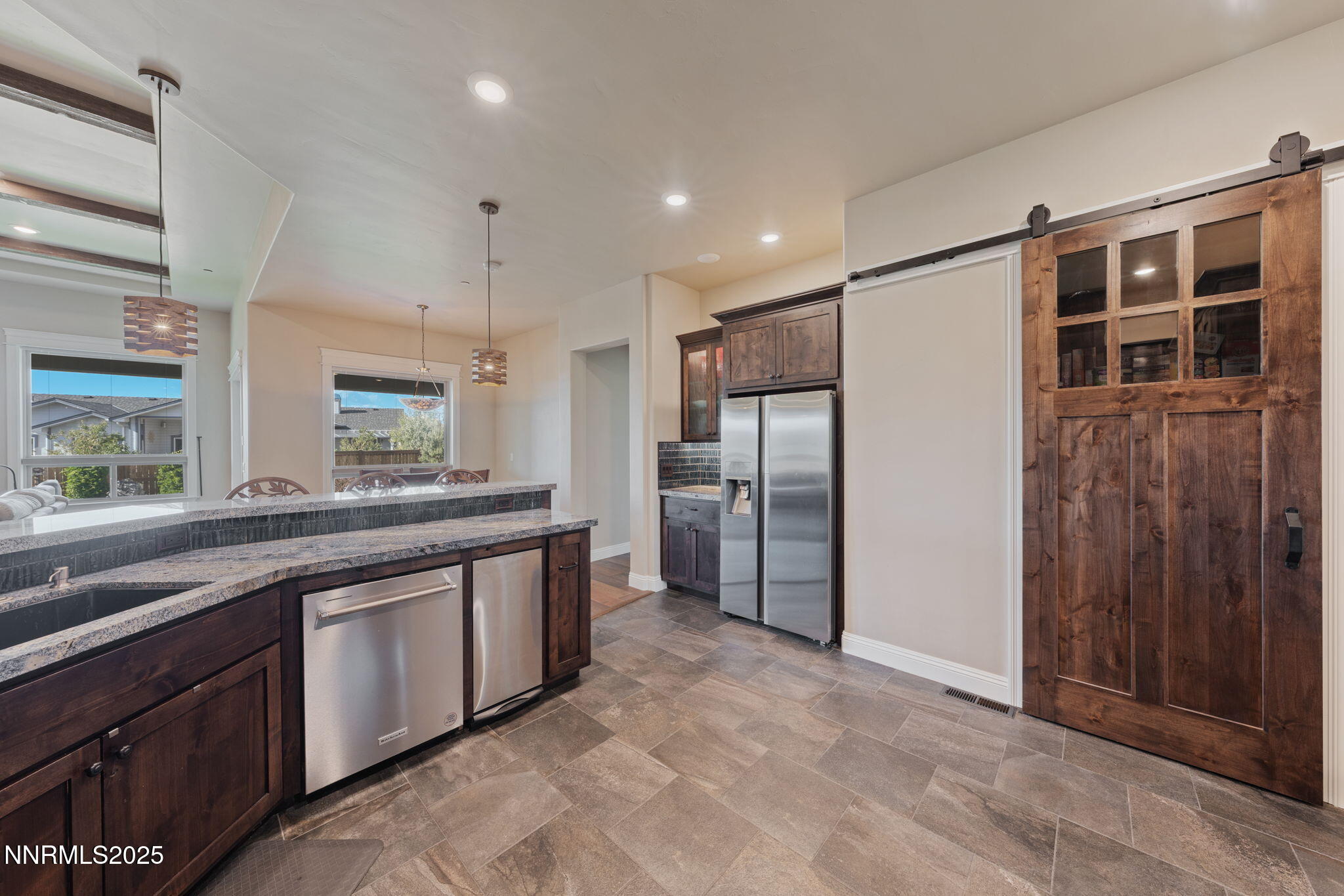 917 Rainshadow Way