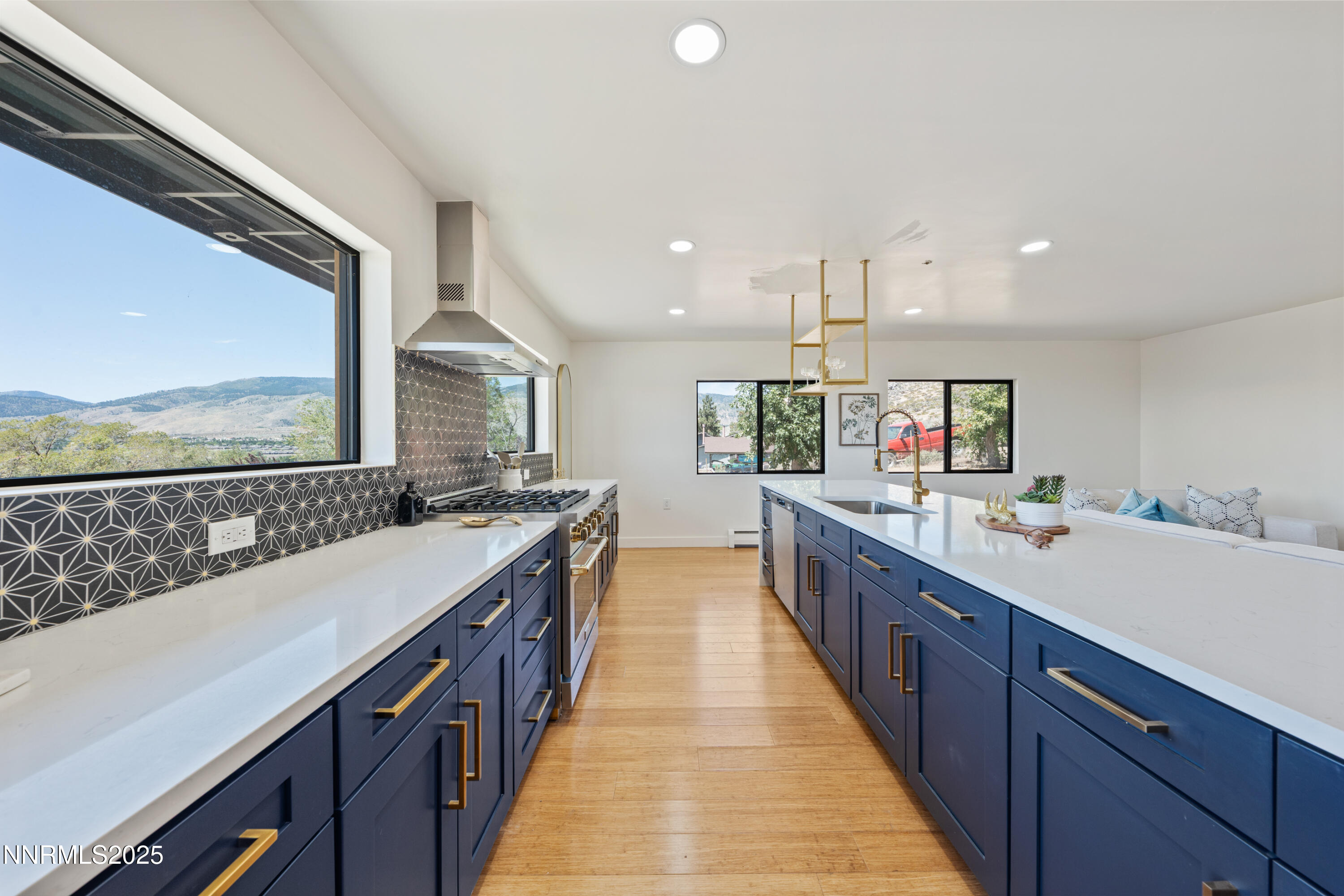 150 Manzanita Terrace