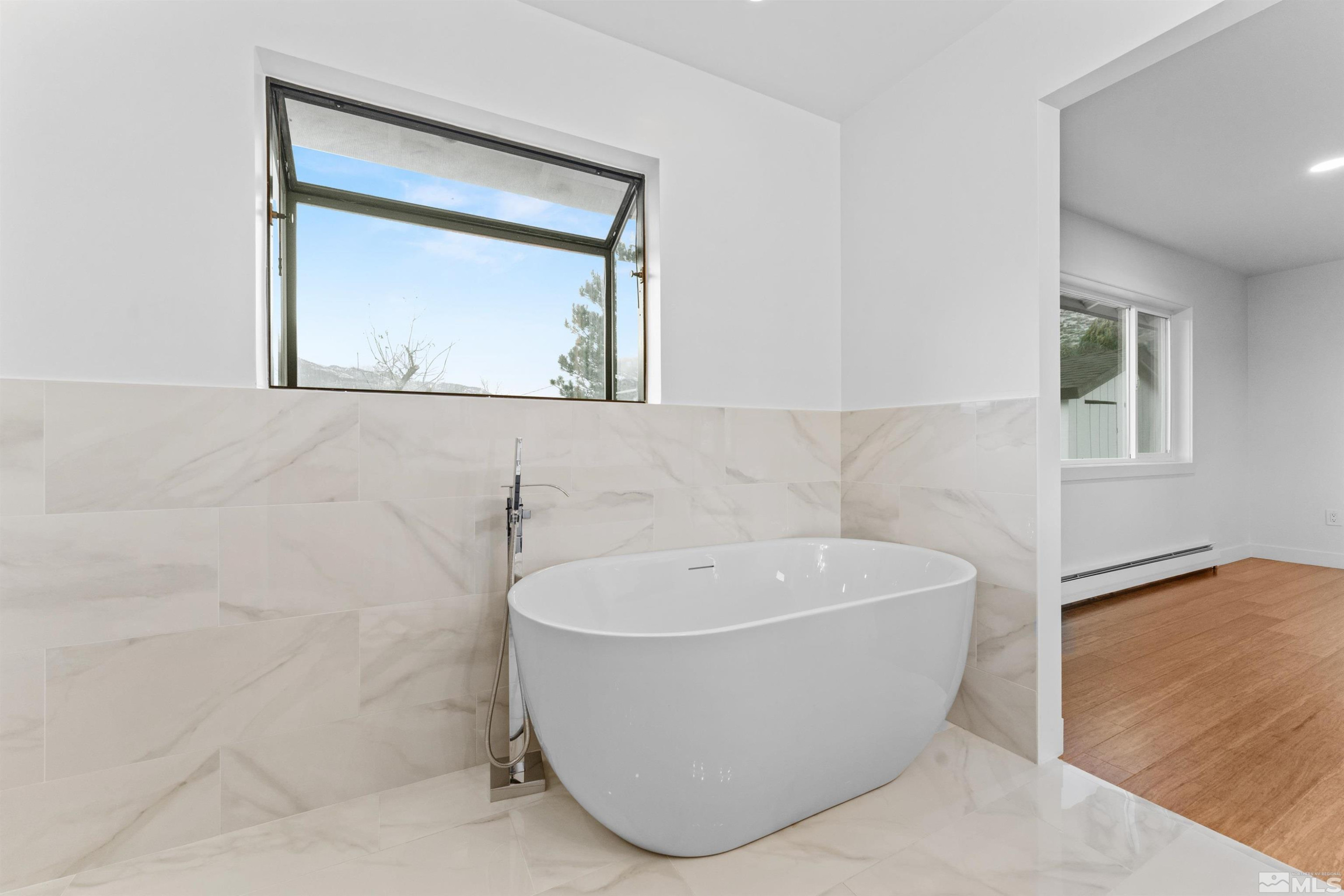 150 Manzanita Terrace