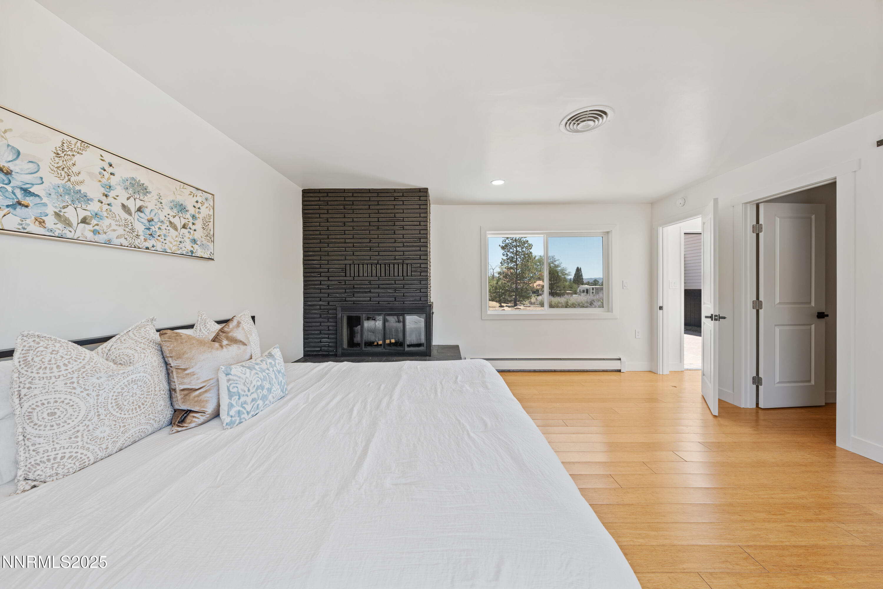 150 Manzanita Terrace