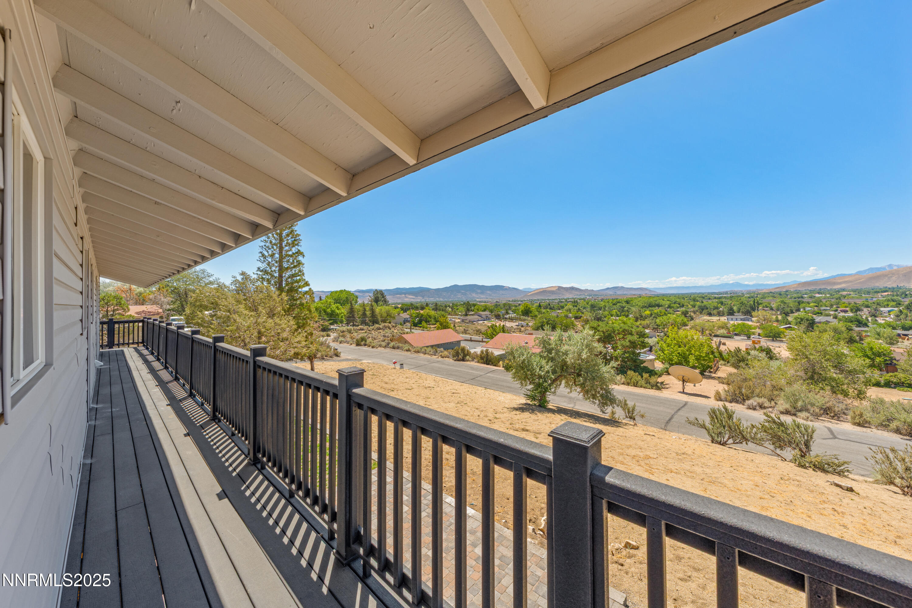 150 Manzanita Terrace