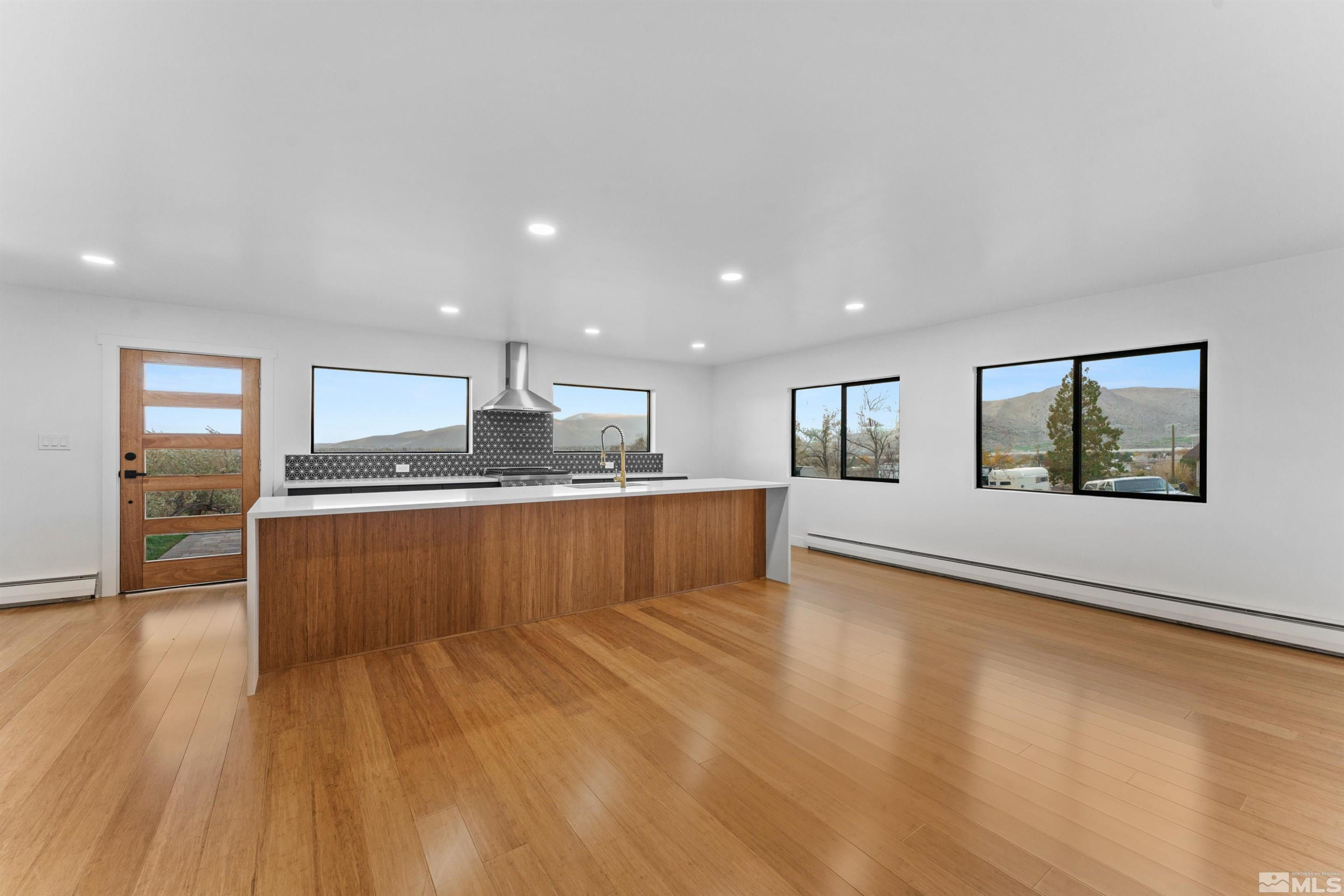 150 Manzanita Terrace