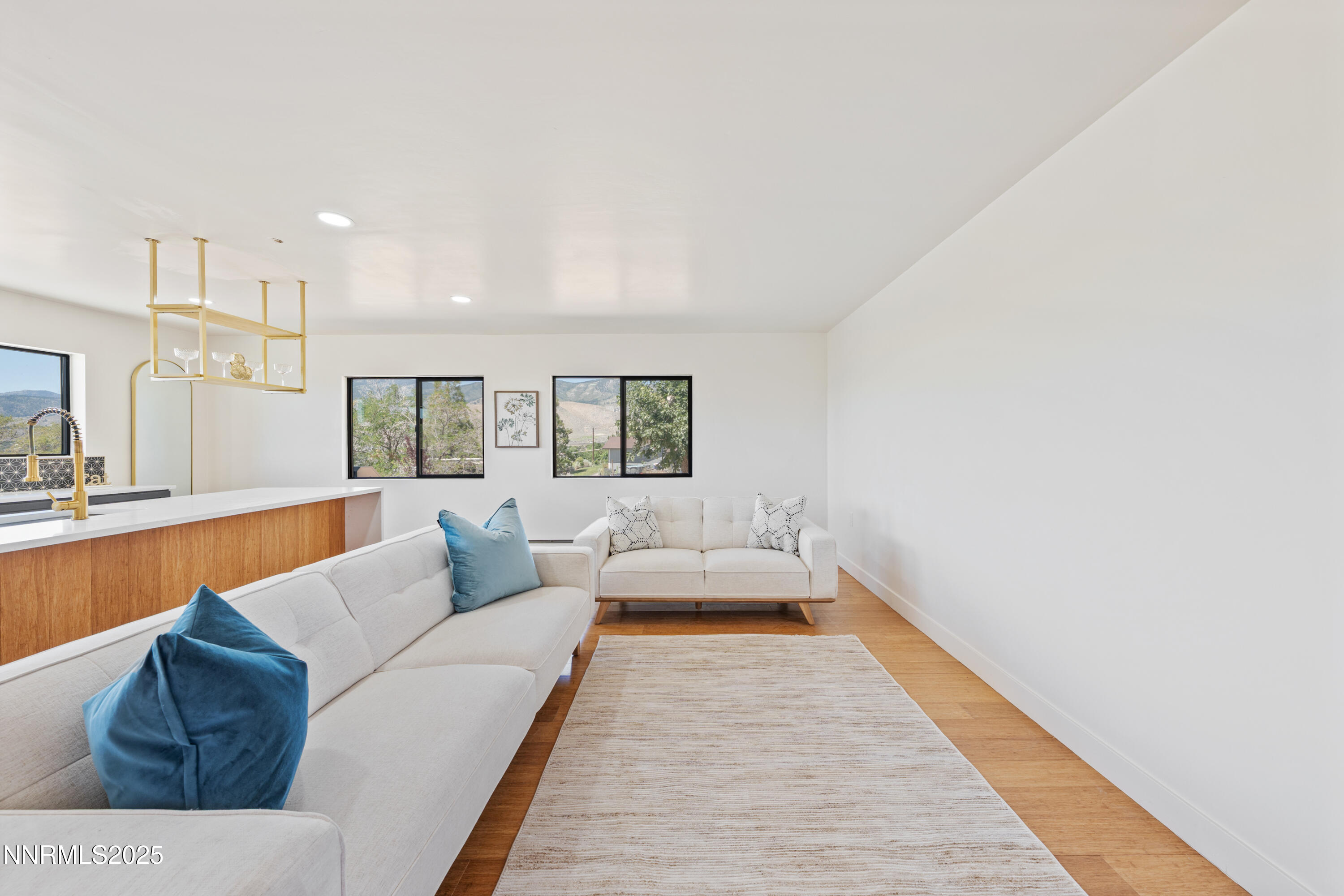 150 Manzanita Terrace