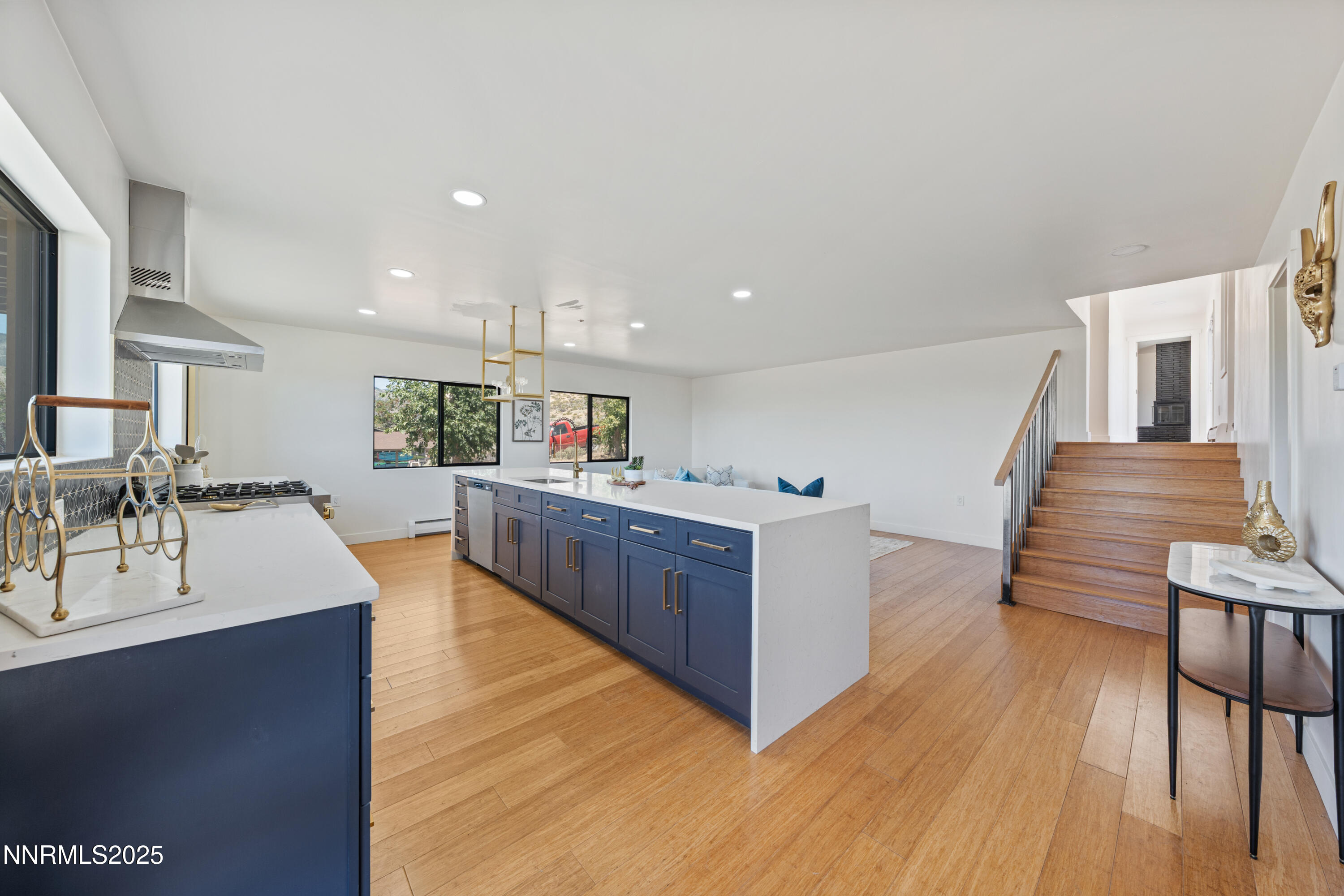 150 Manzanita Terrace