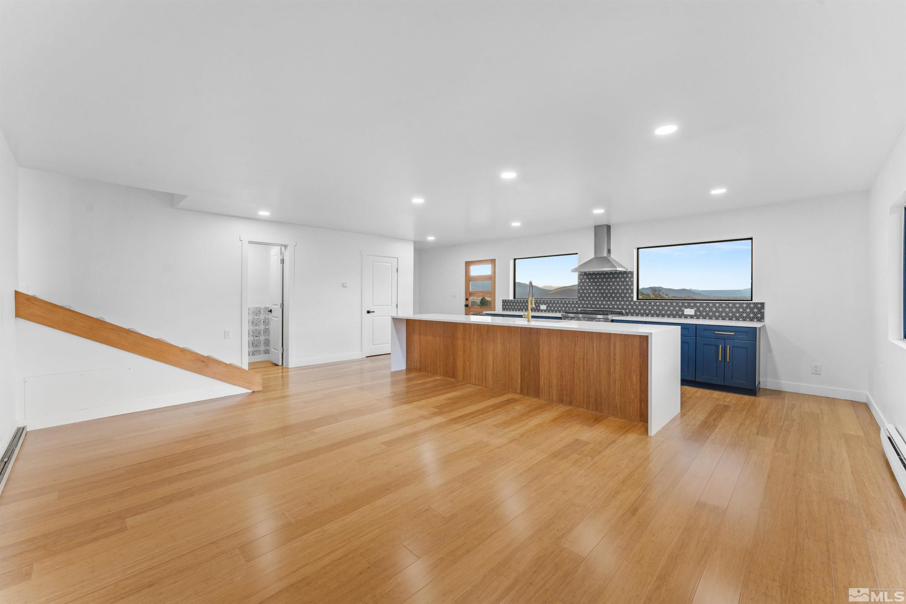 150 Manzanita Terrace