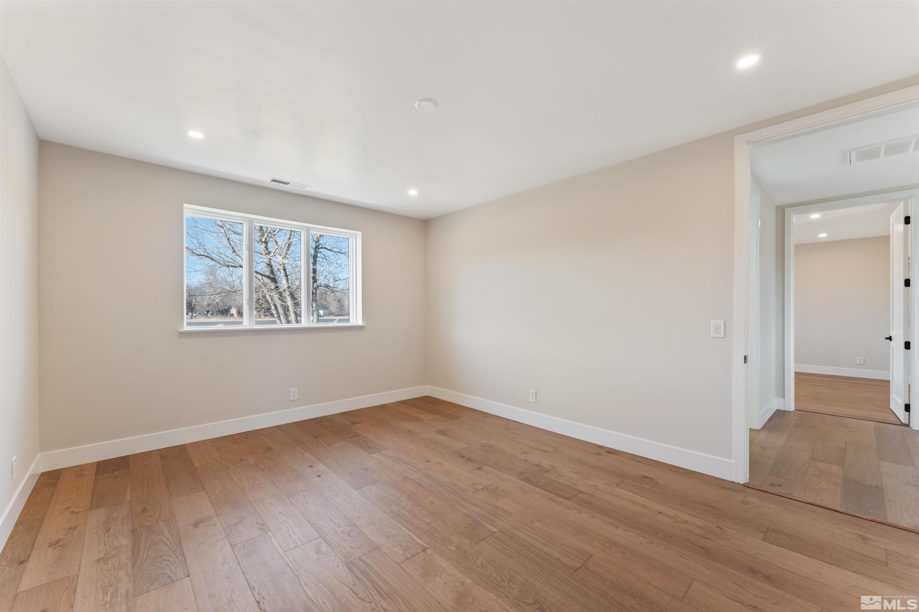 1450 Kerry Court