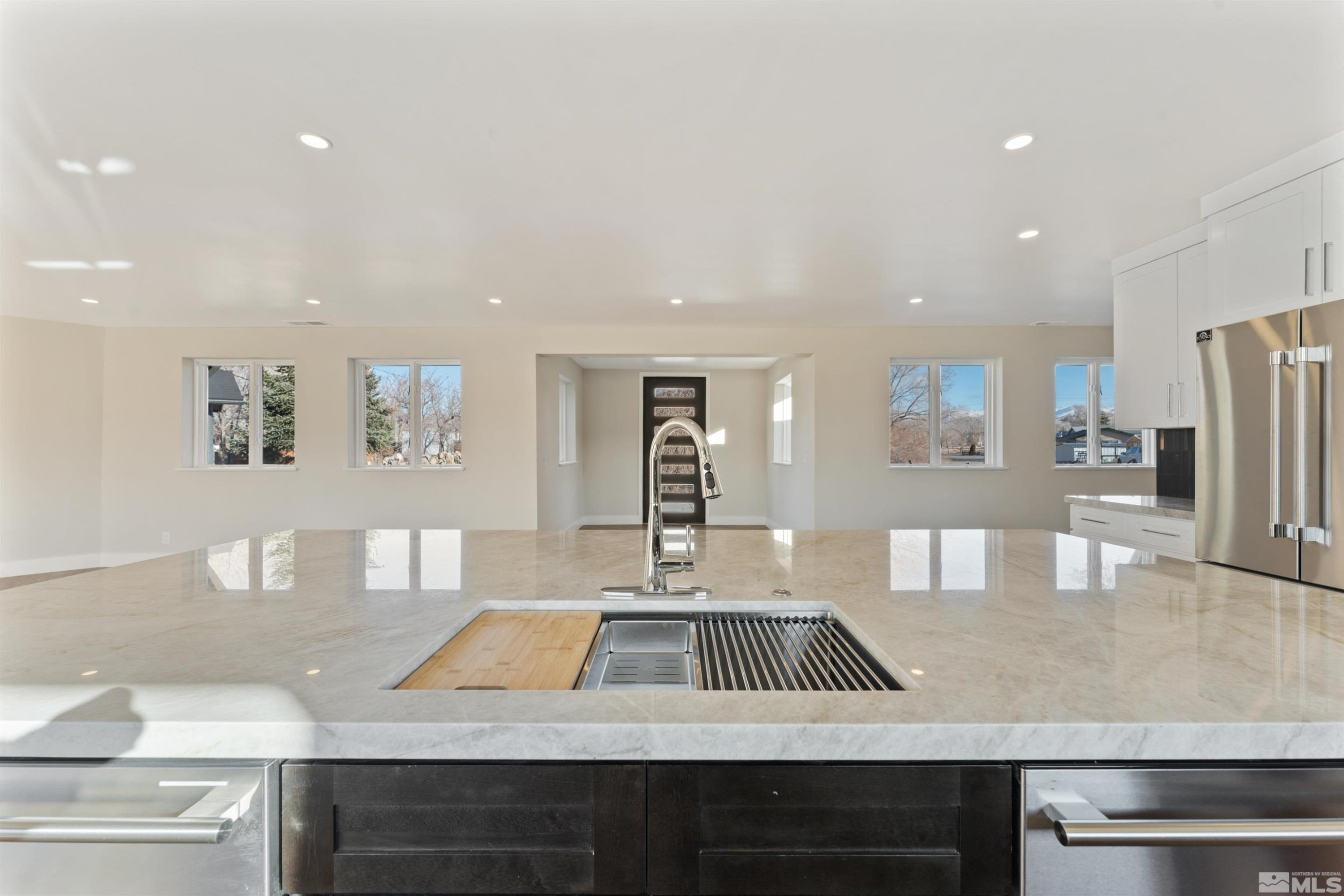 1450 Kerry Court