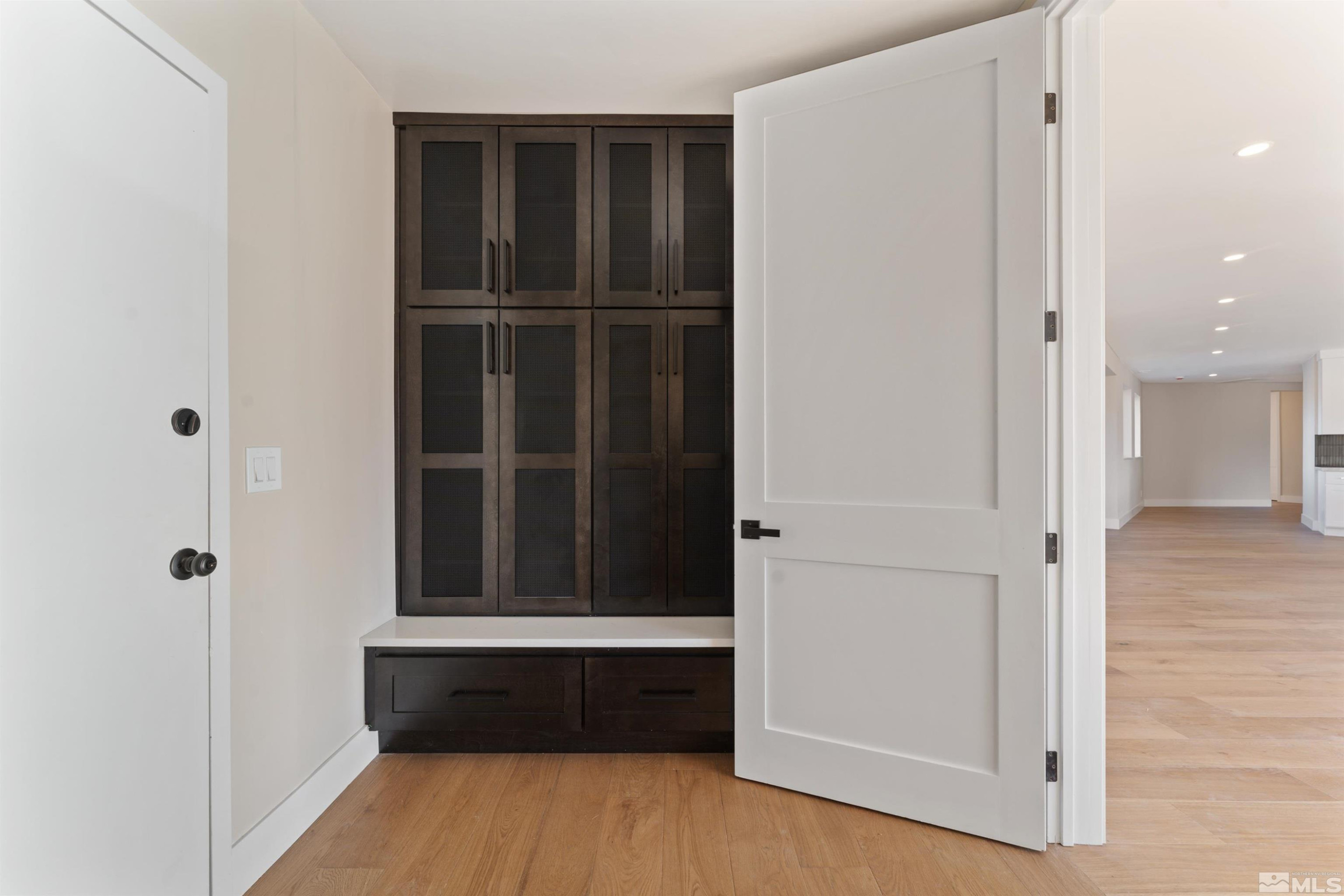 1450 Kerry Court