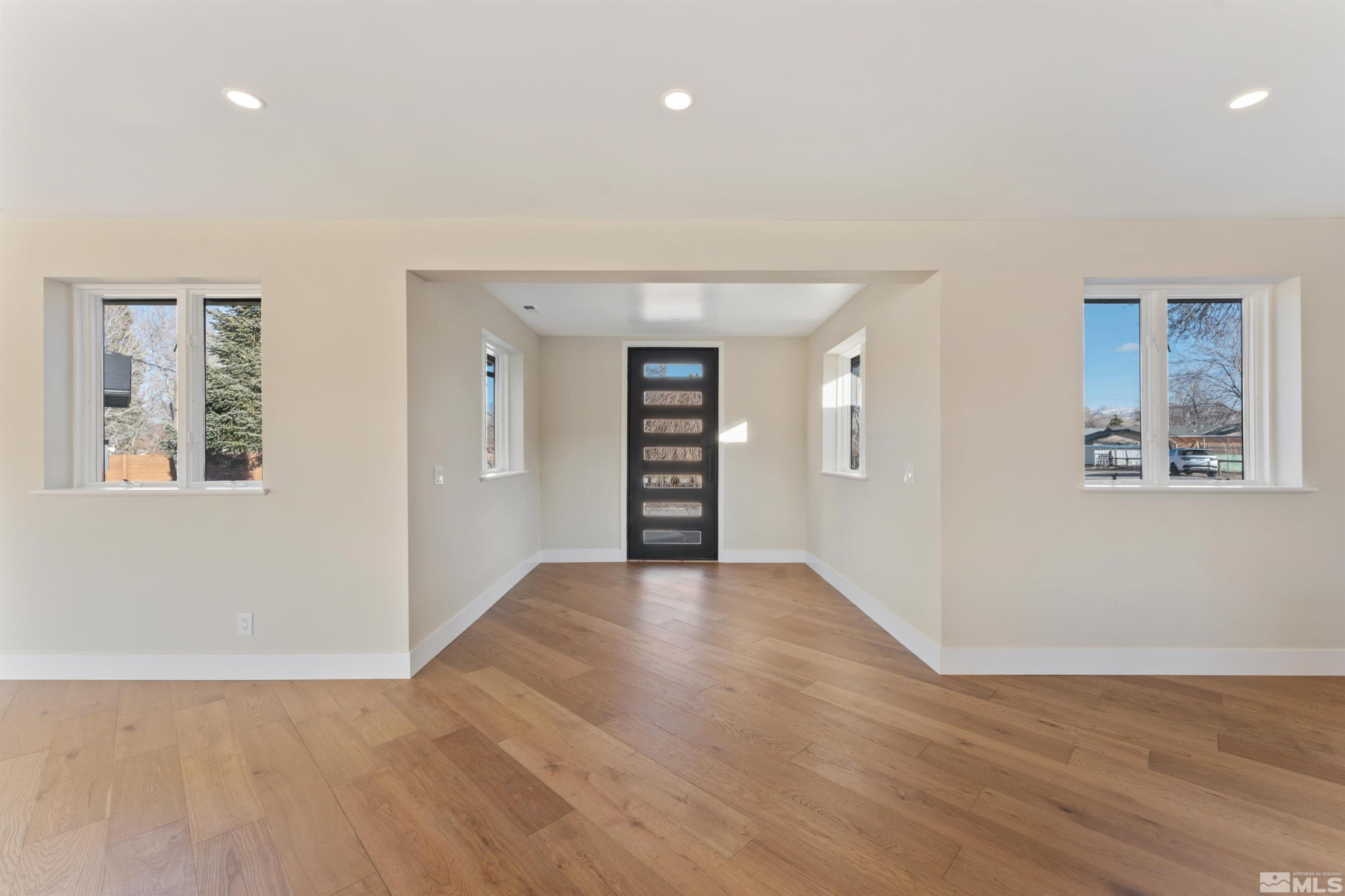 1450 Kerry Court