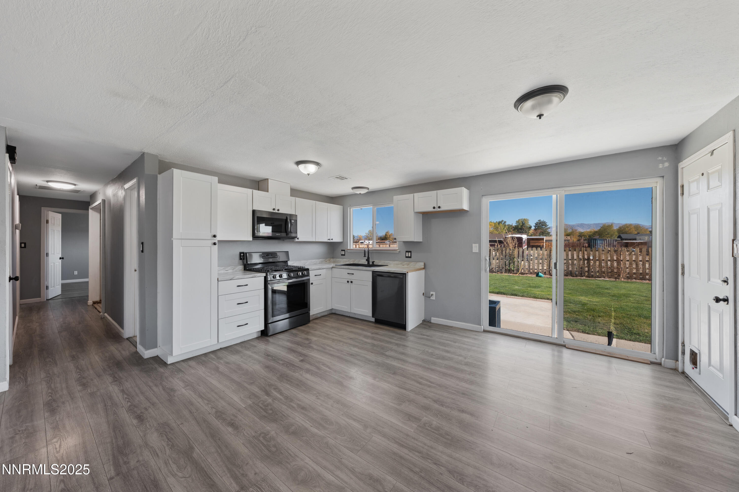 889 Tillman Lane, Gardnerville