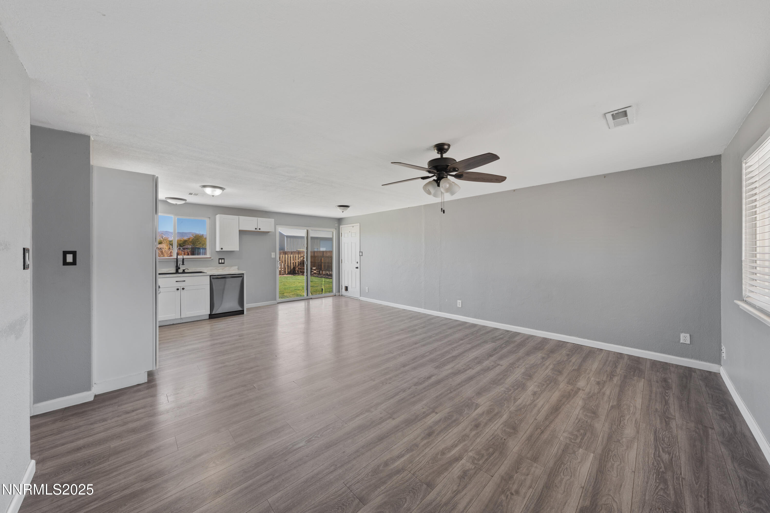 889 Tillman Lane, Gardnerville