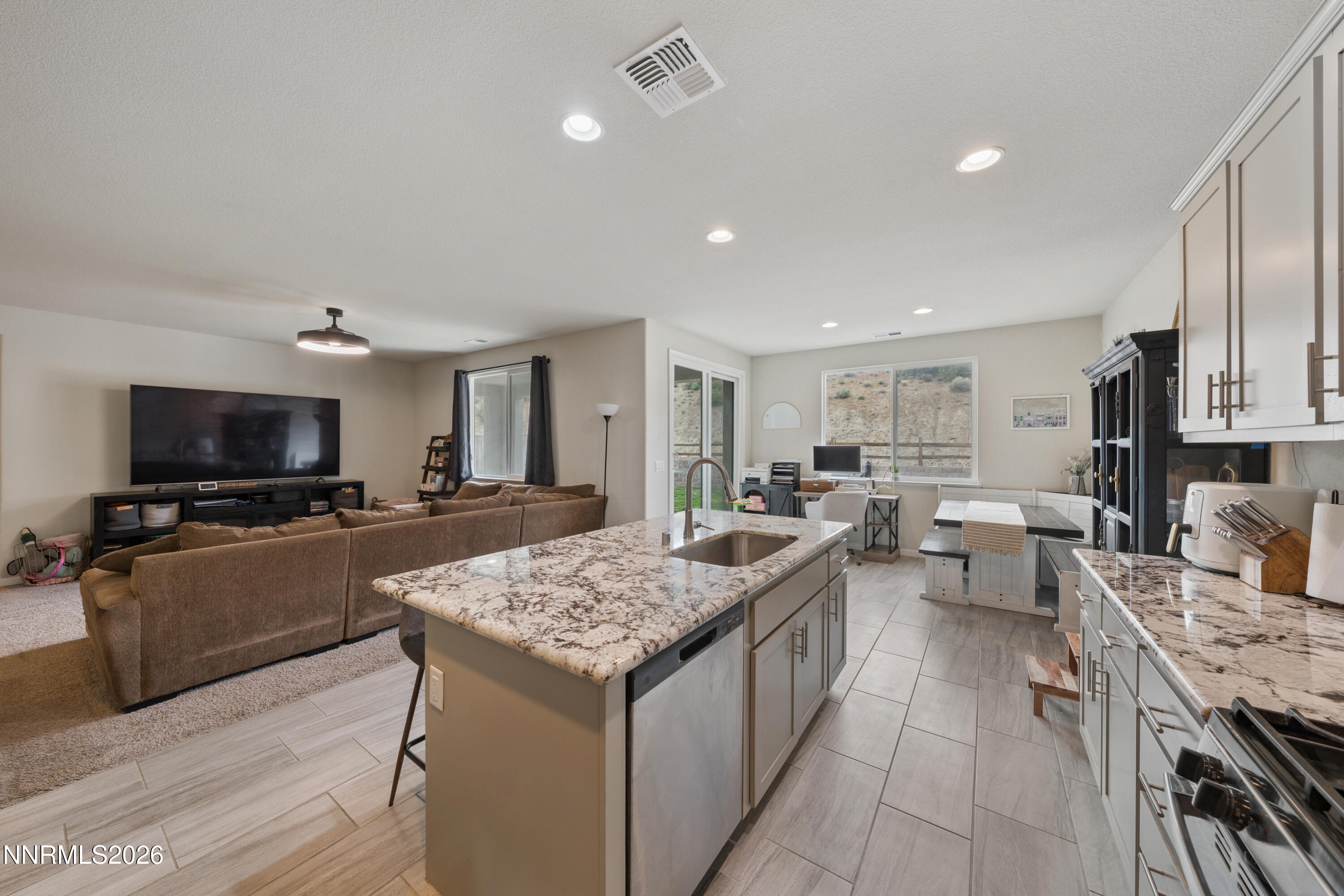 864 Tourmaline Drive