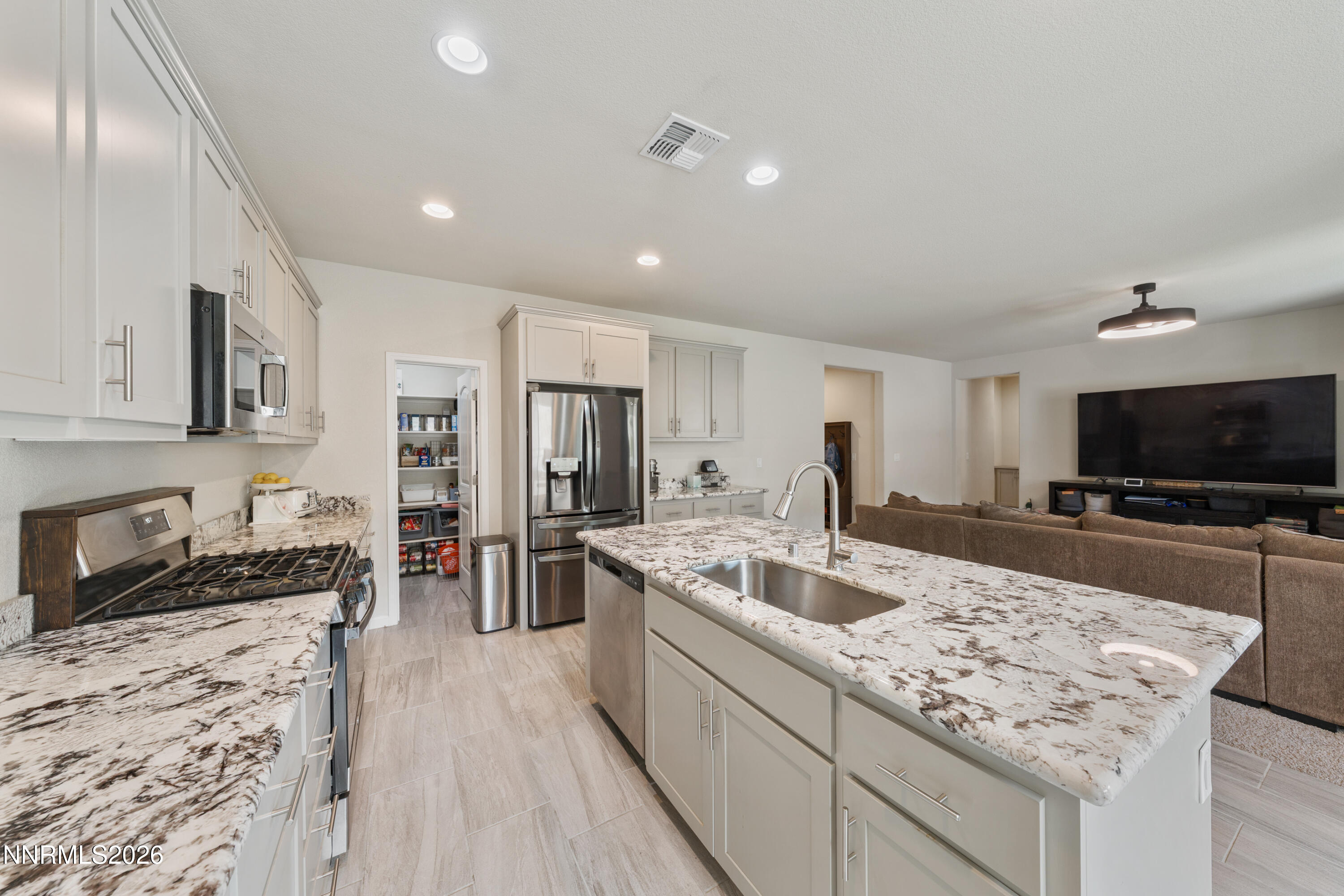 864 Tourmaline Drive