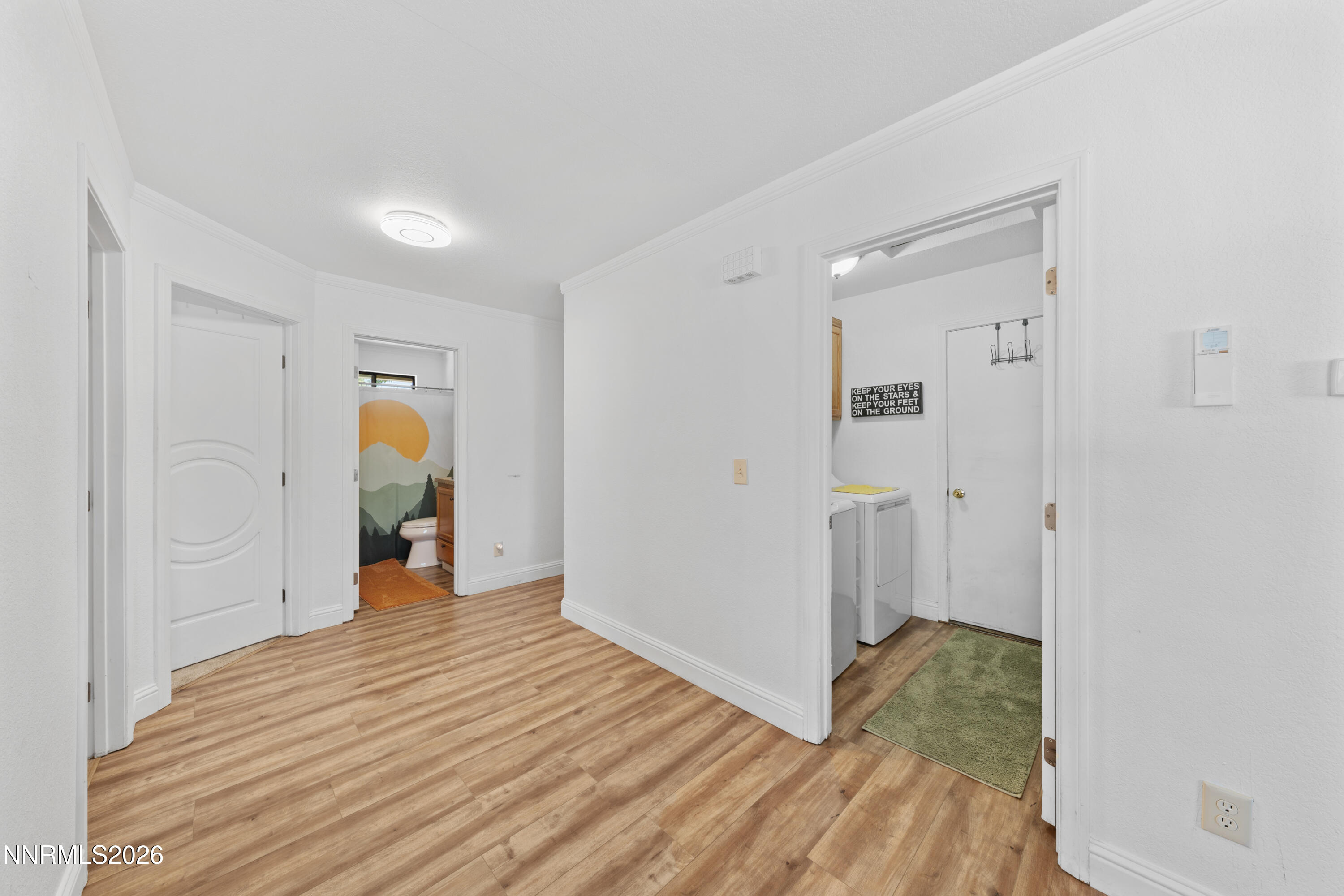 693 Lassen Way