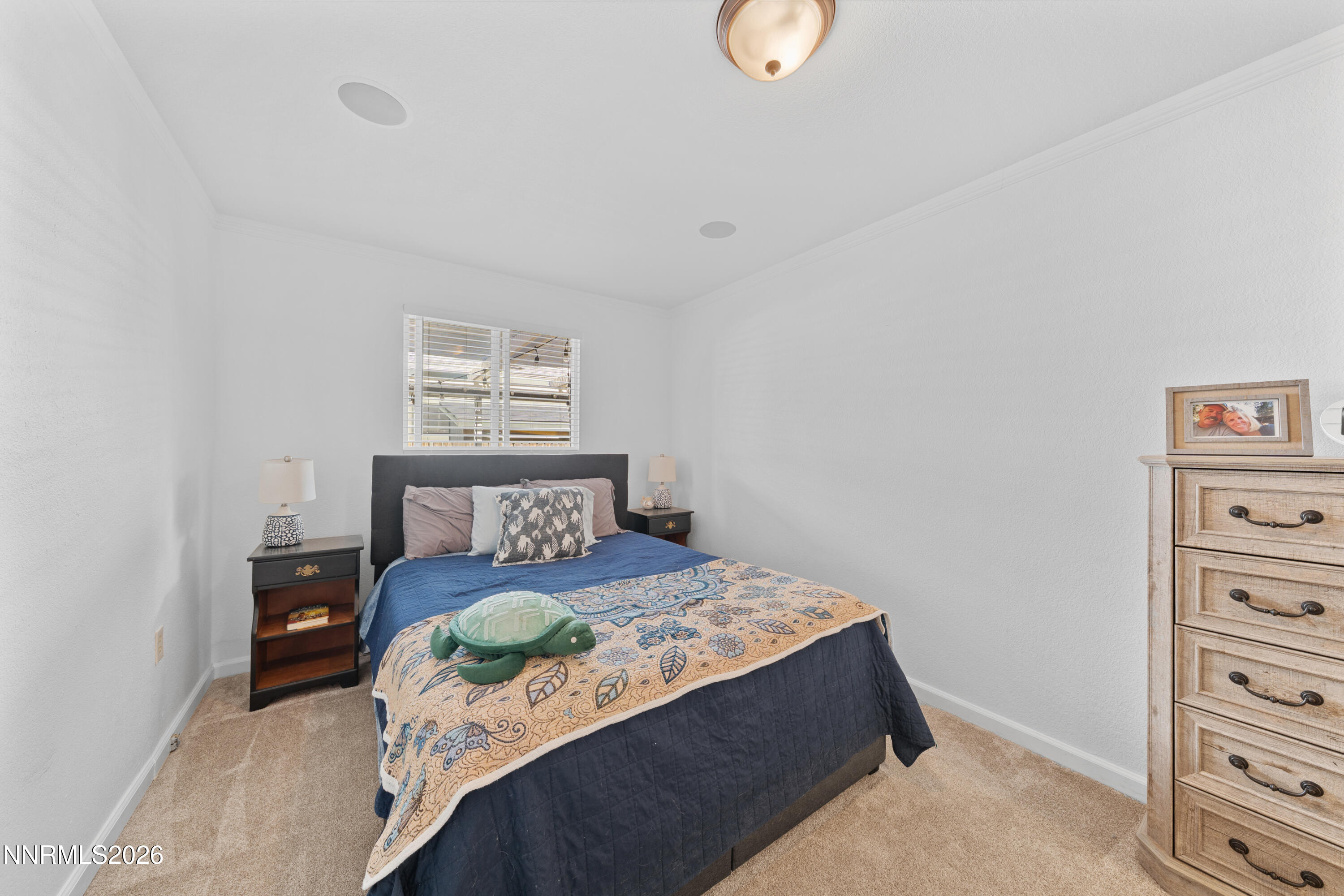 693 Lassen Way