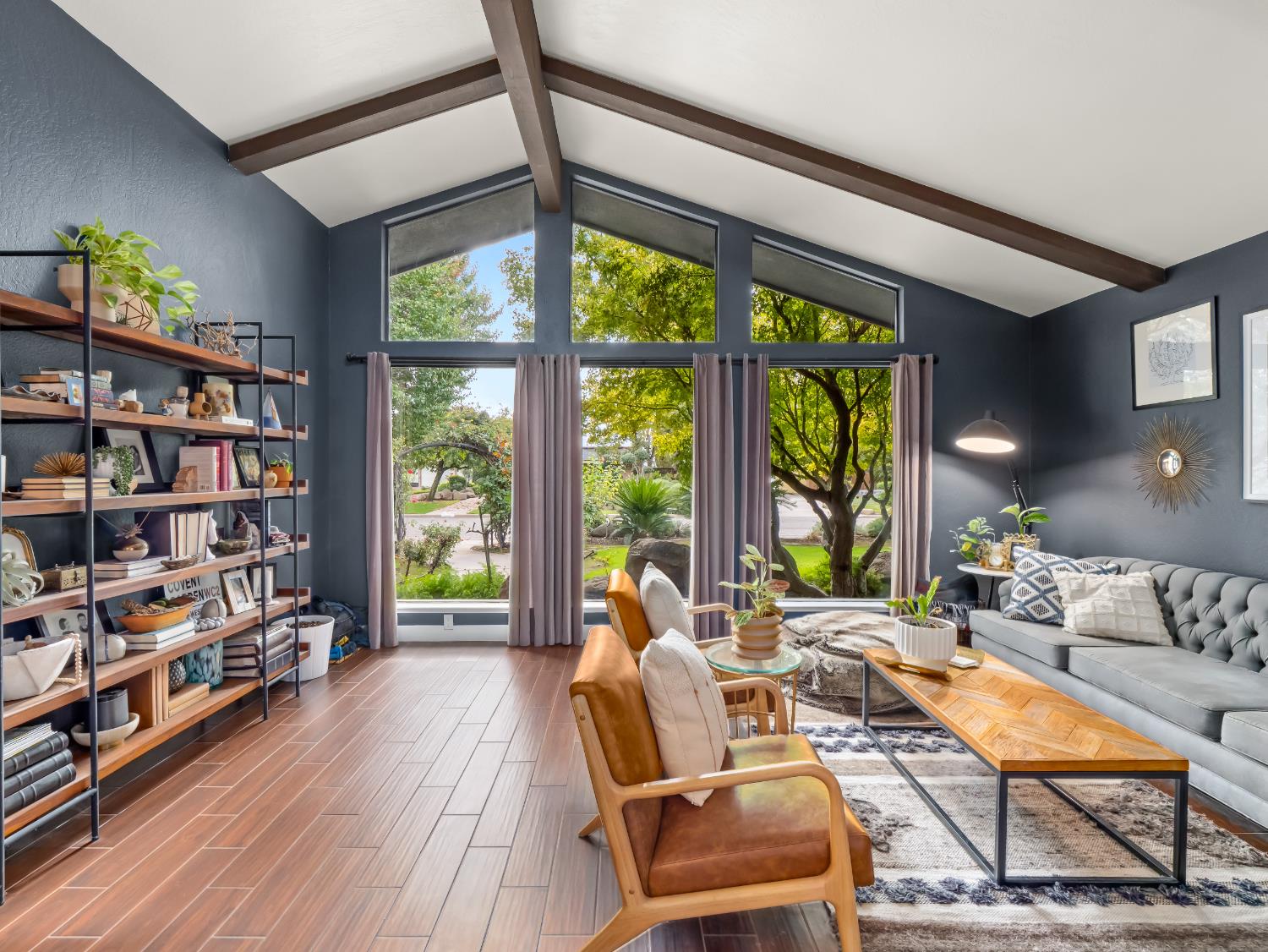 5041 E Townsend Avenue