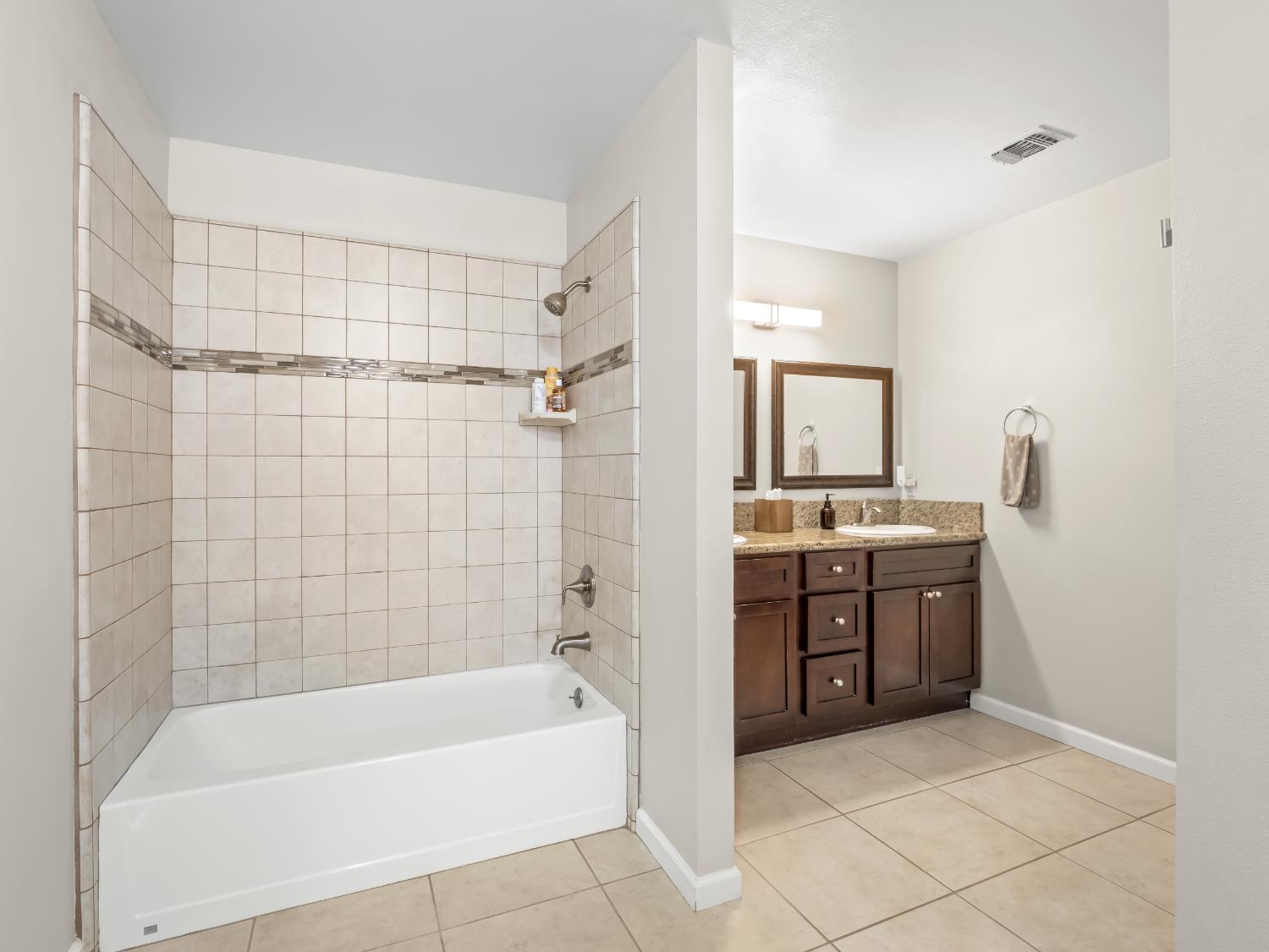 8732 N Fuller Avenue