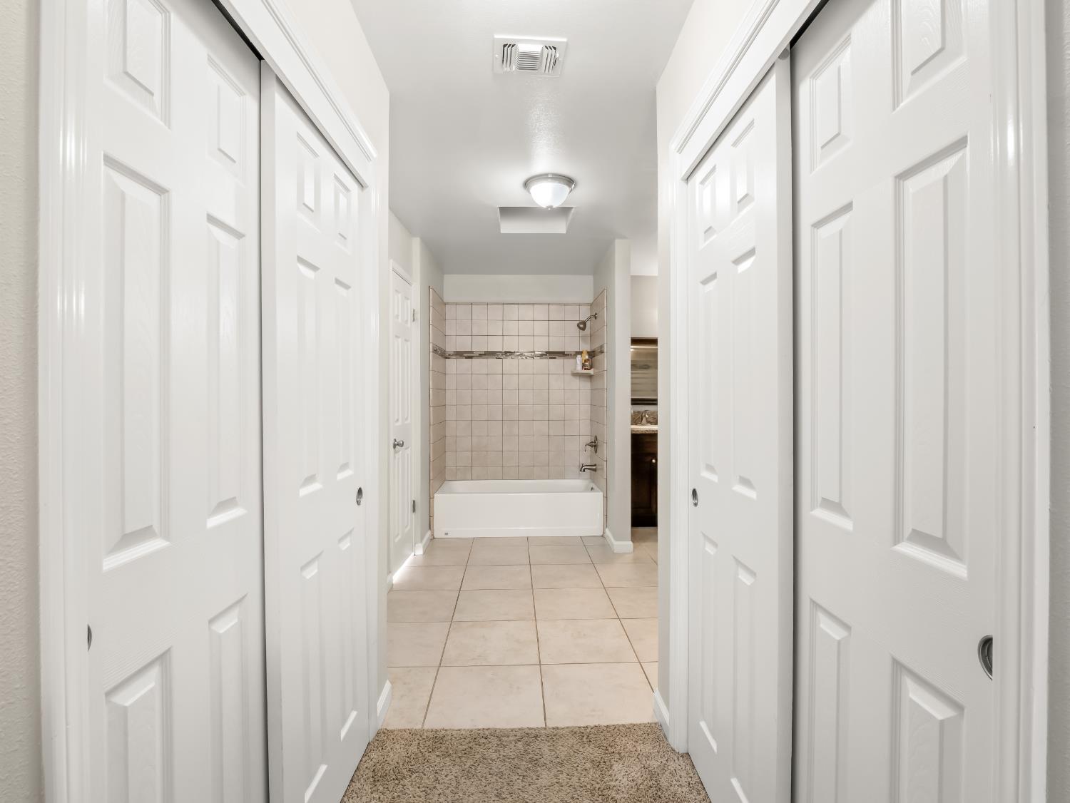 8732 N Fuller Avenue