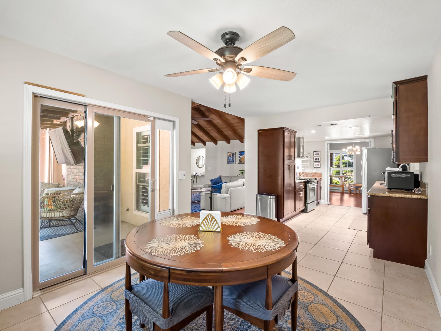 8732 N Fuller Avenue