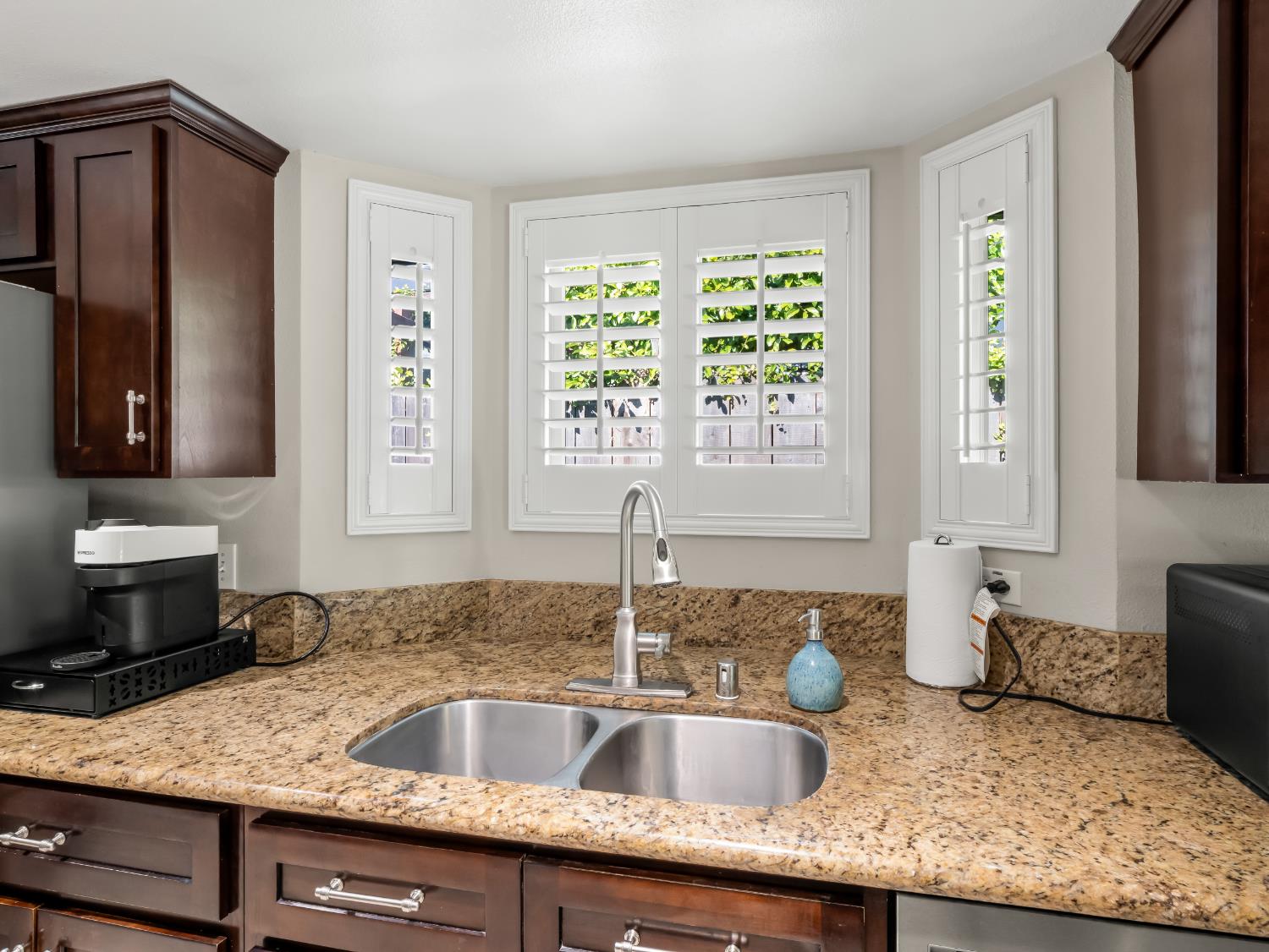 8732 N Fuller Avenue