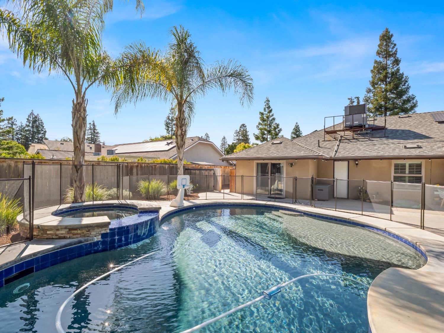 8732 N Fuller Avenue