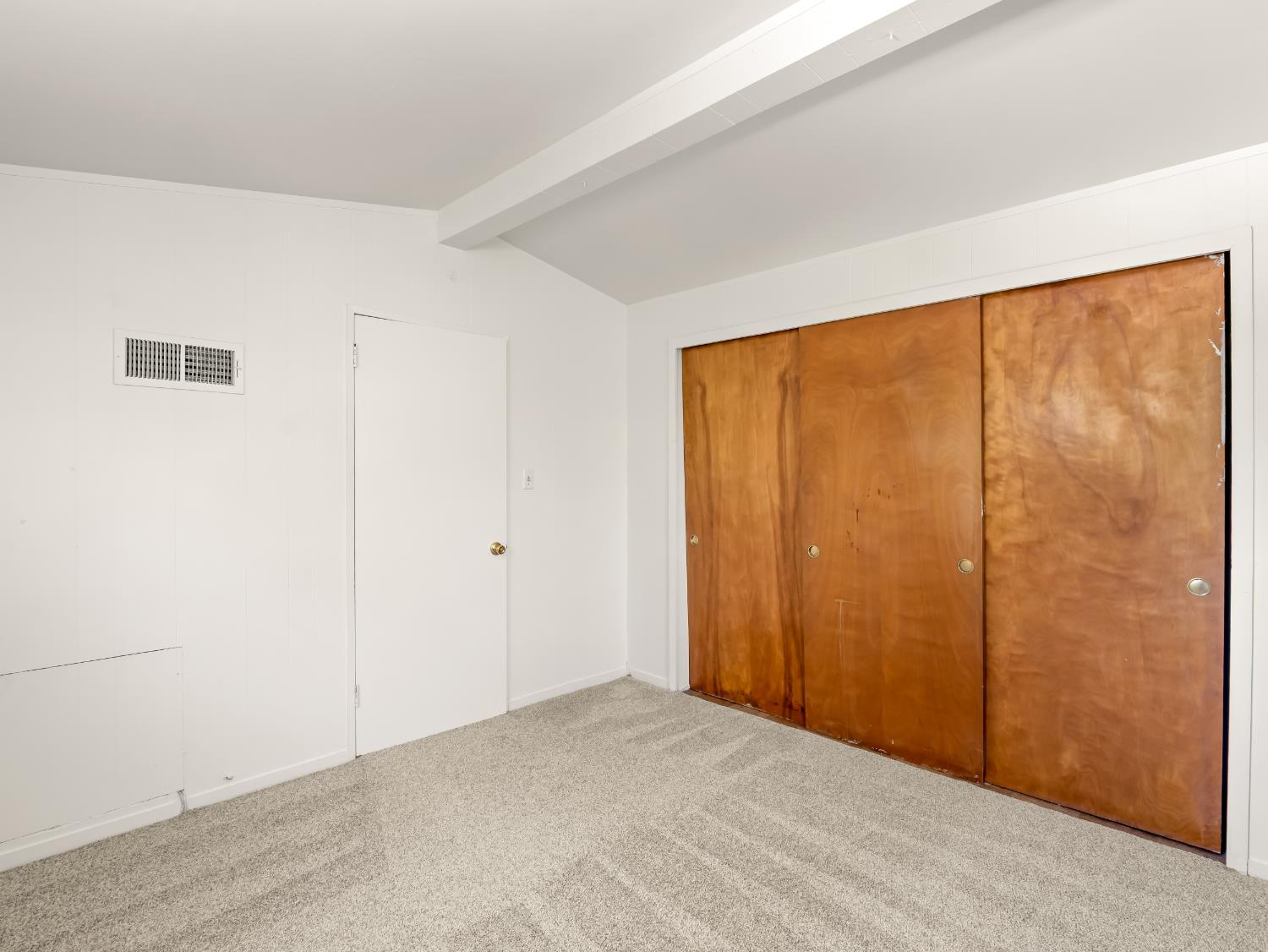 1231 N Roosevelt Avenue