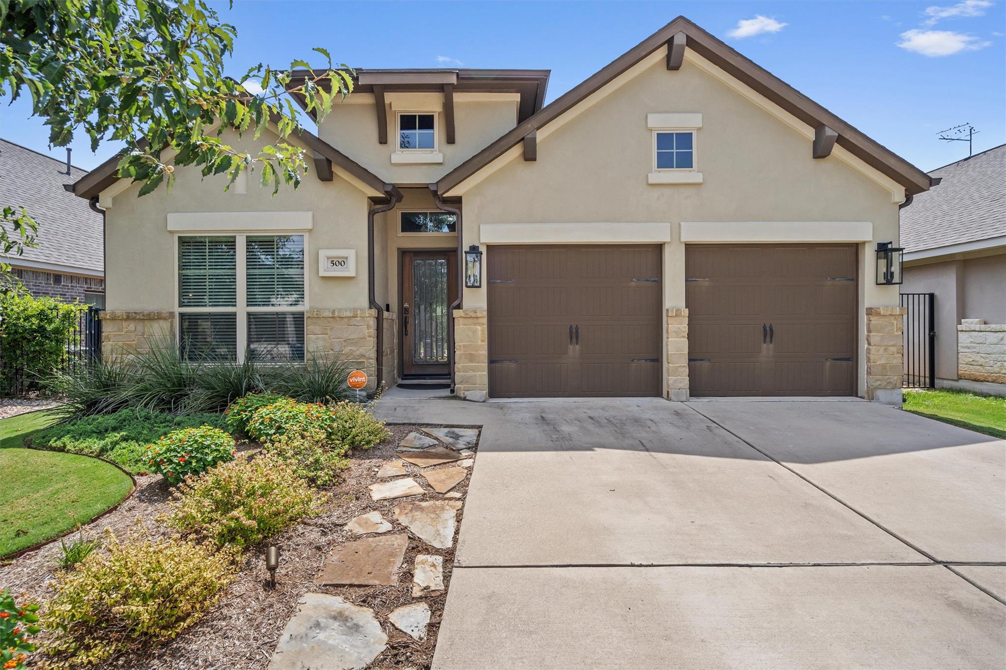 500 Cortona LN