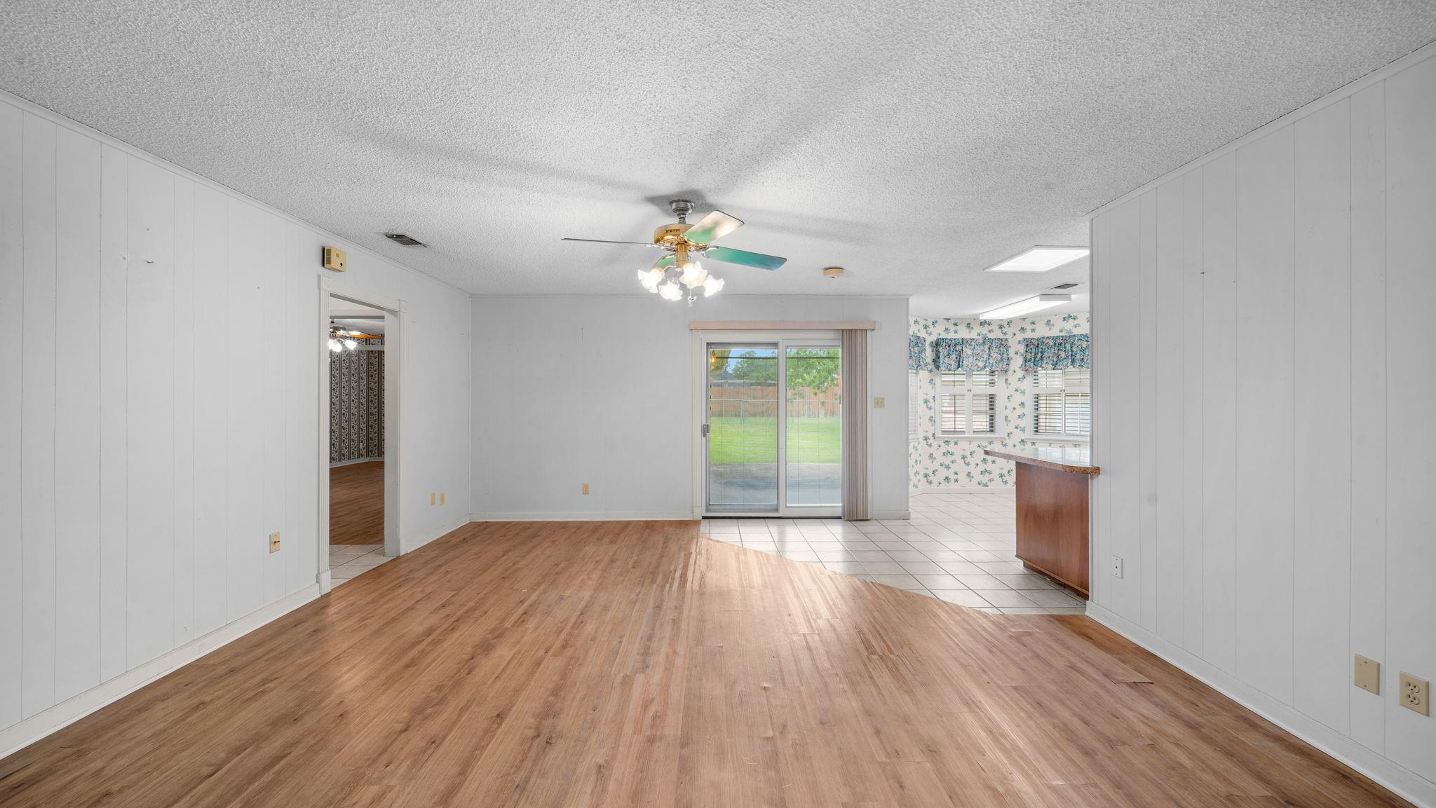 487 Edgewood Ave