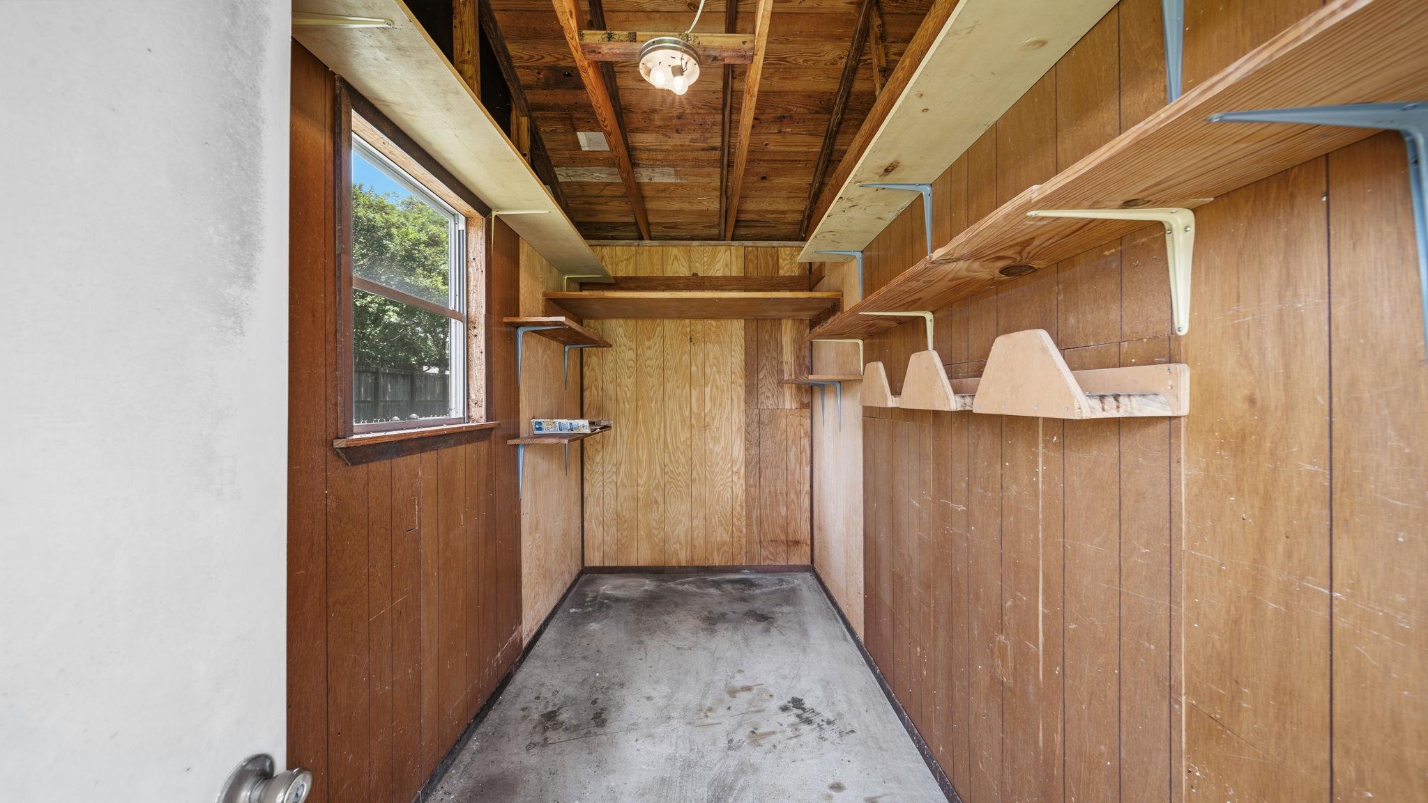 487 Edgewood Ave