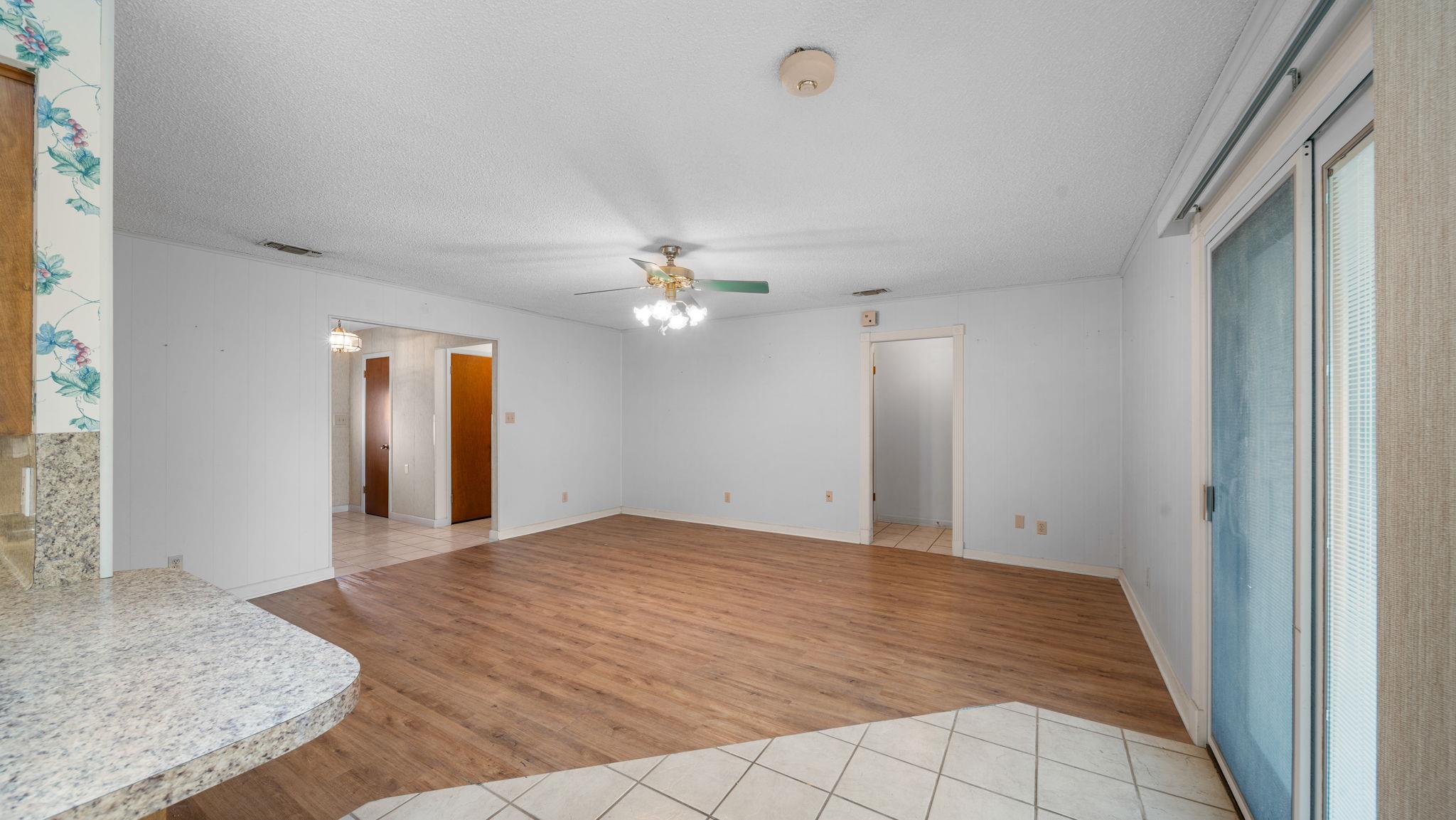487 Edgewood Ave