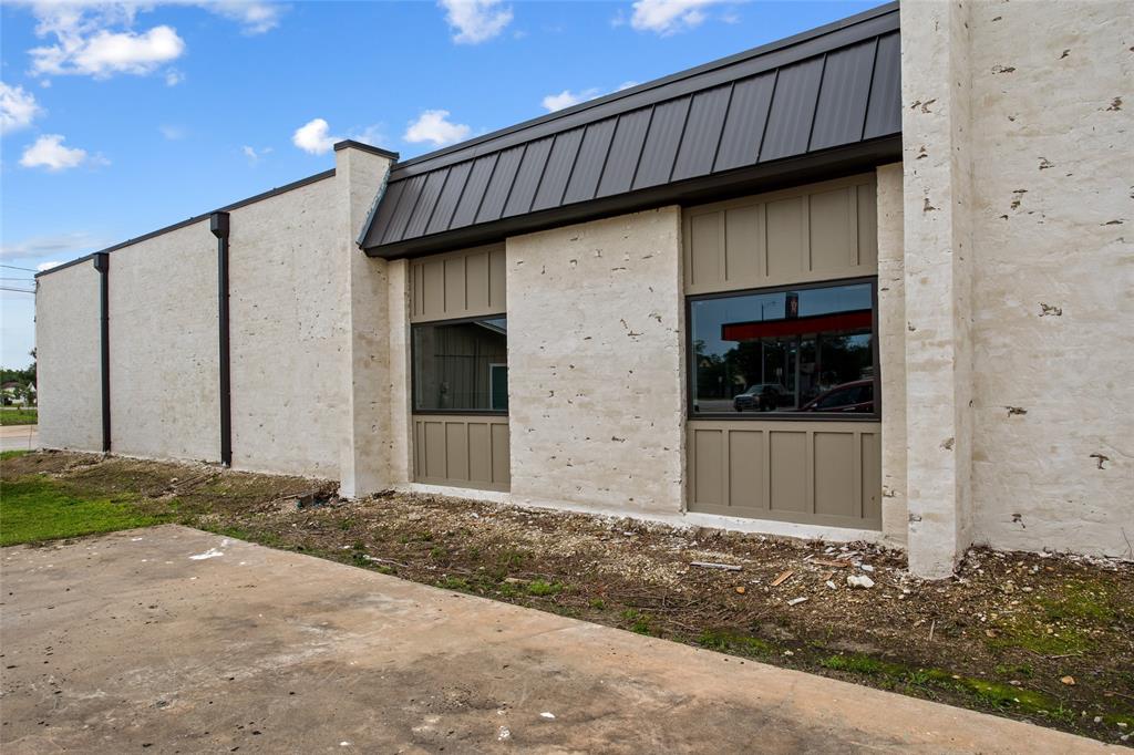 189 S Manse Ave Unit: A3 - East Wing