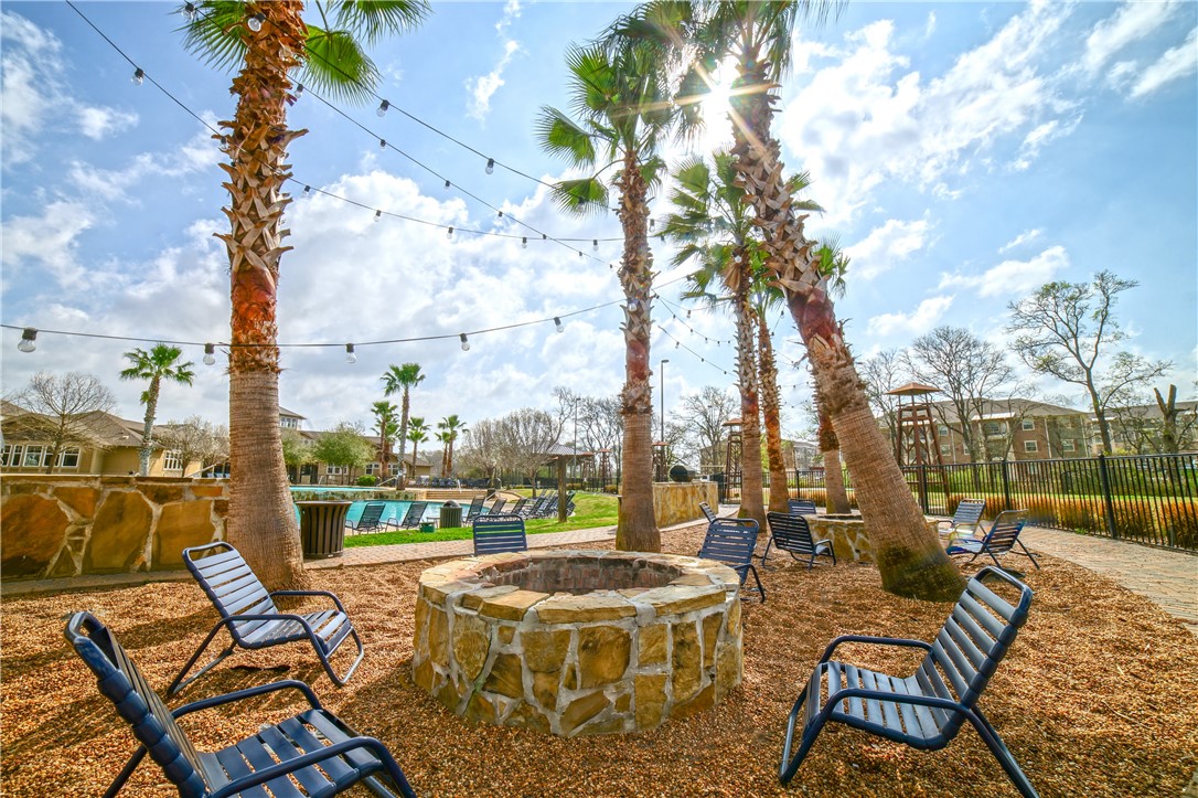 1725 Harvey Mitchell Parkway S 2125