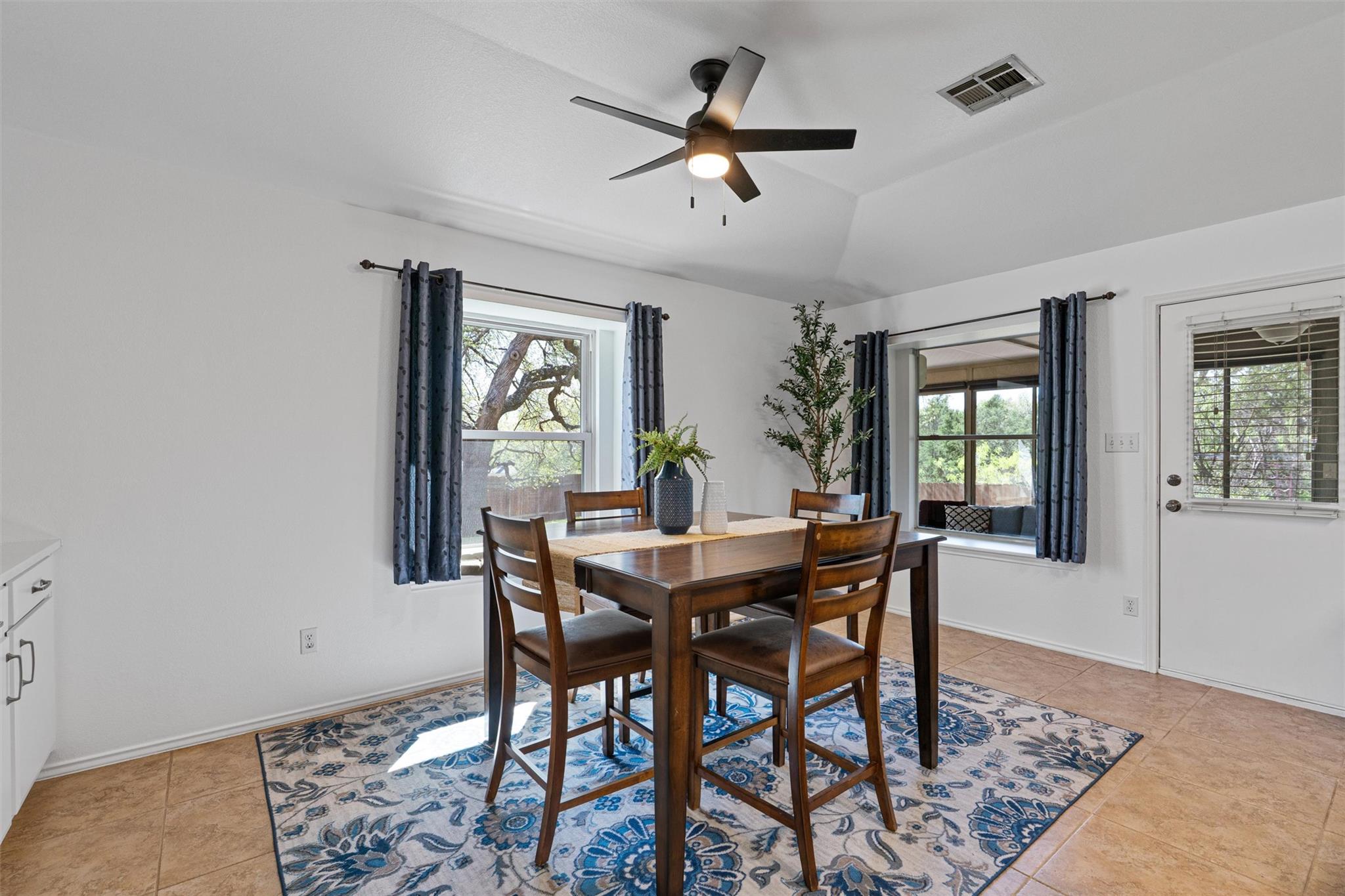 4101 Natural Bridge CT