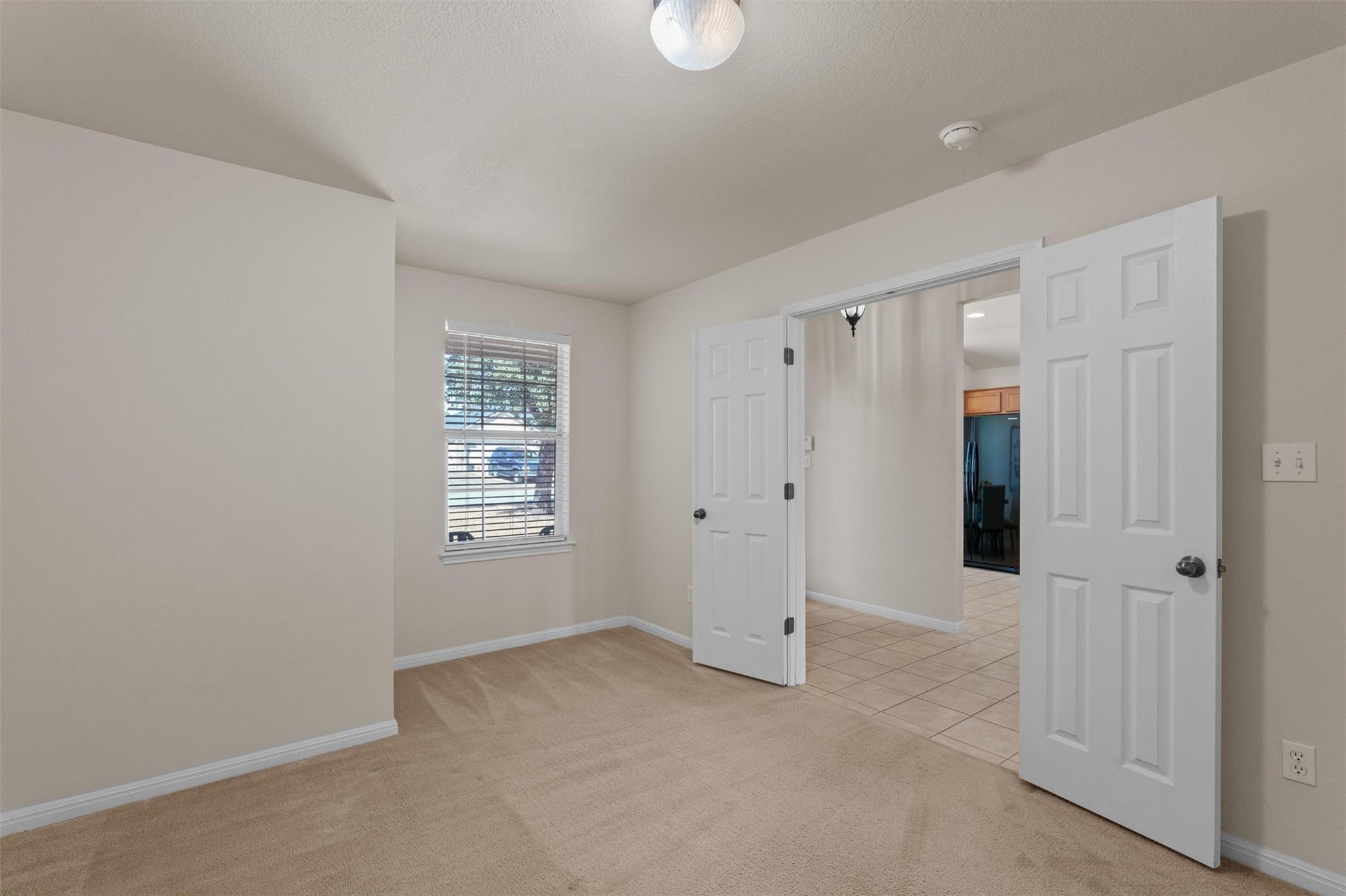 7830 Squirrel Hollow DR