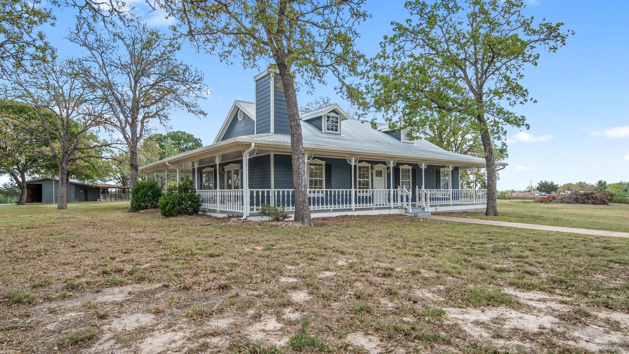 2205 S US Highway 77