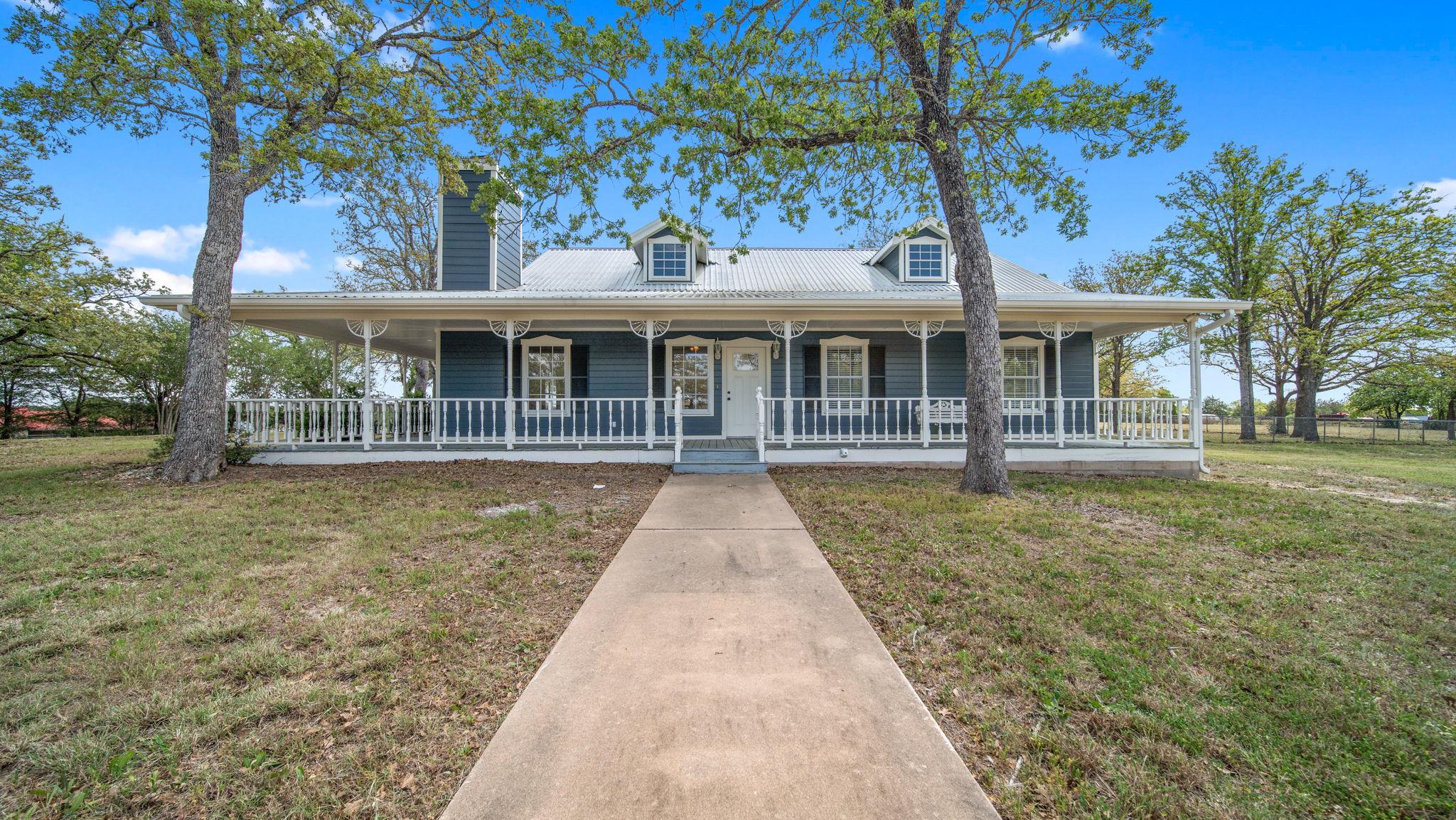 2205 S US Highway 77