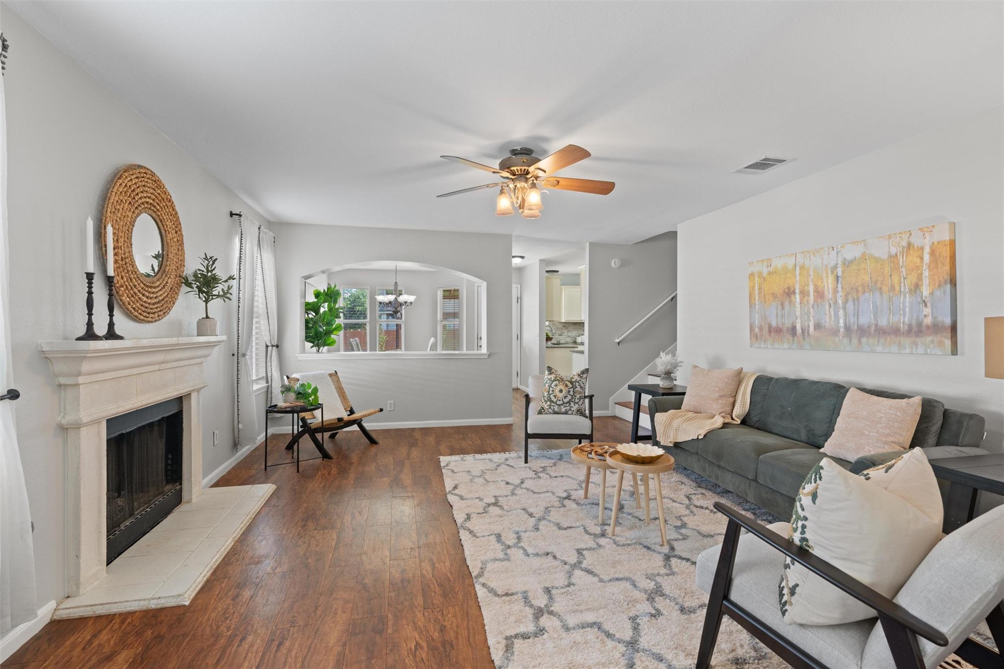 120 Meadowside DR