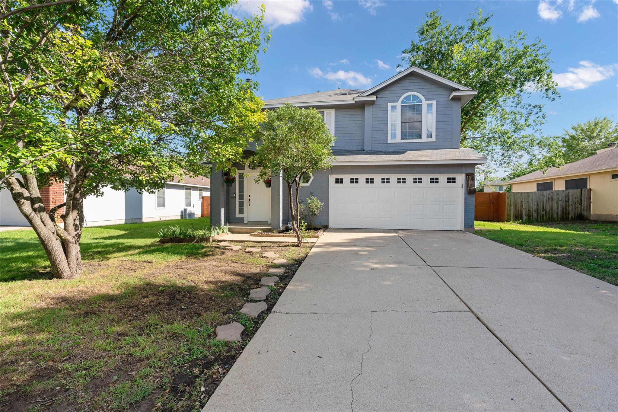 120 Meadowside DR