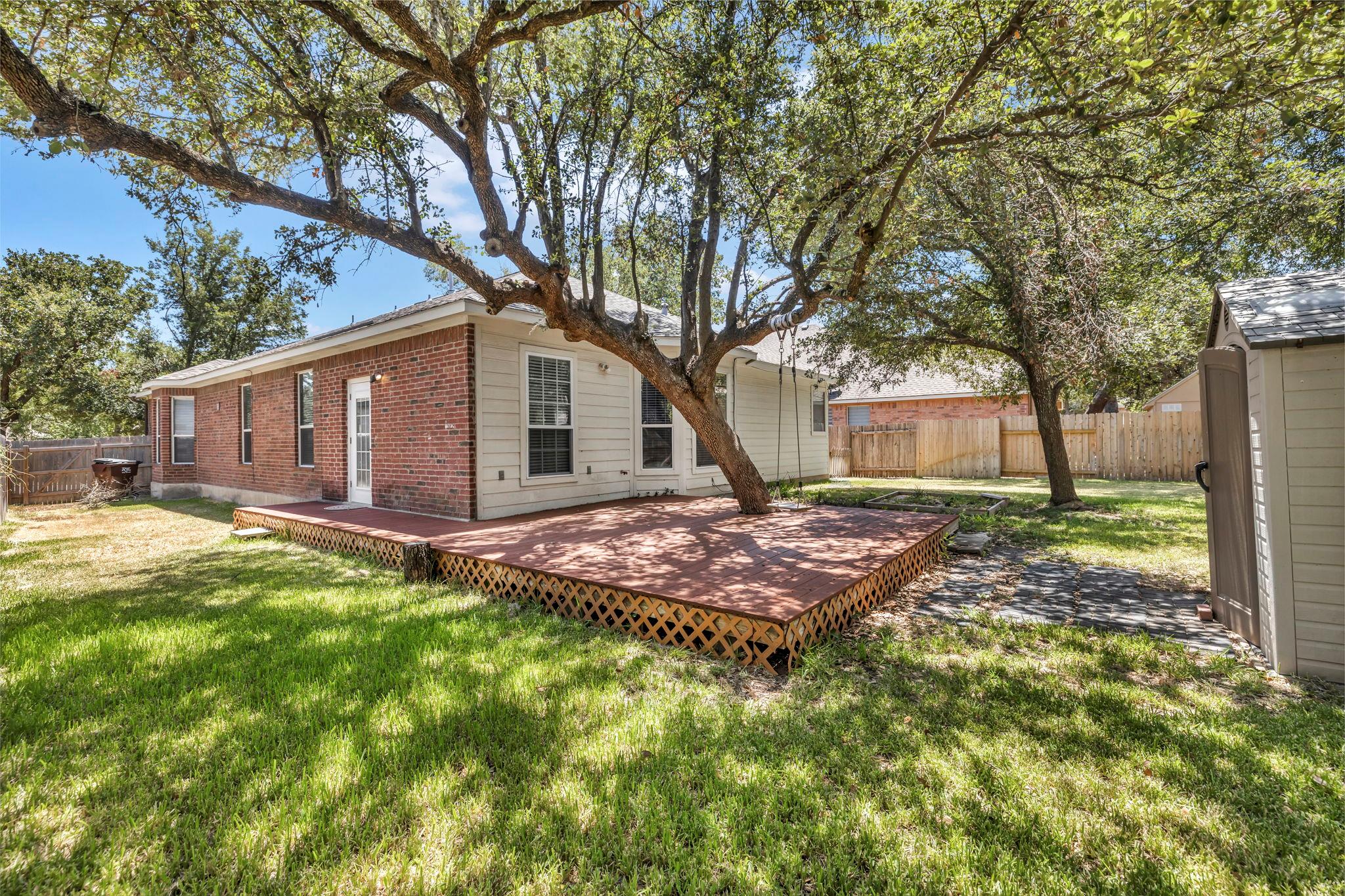 3748 Pine Needle CIR