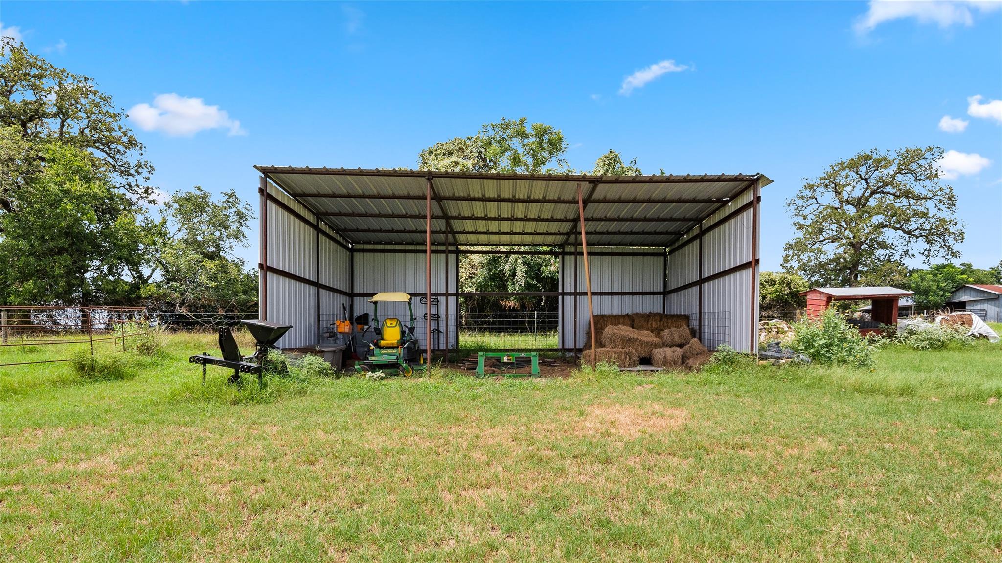 1606 County Road 216