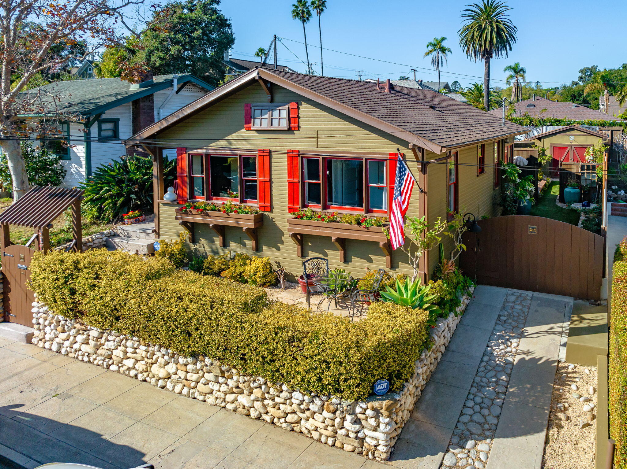 417 Donze Avenue