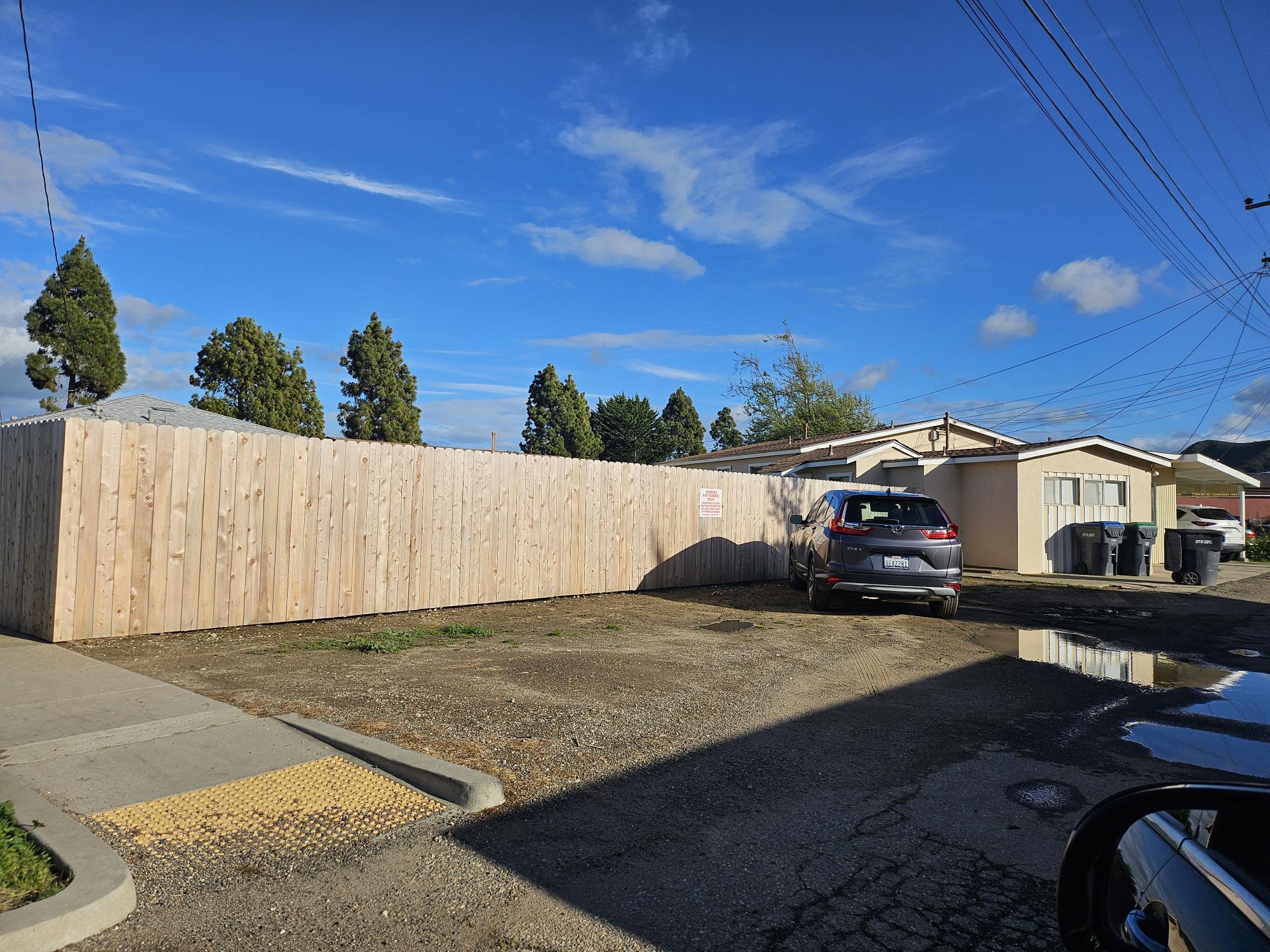 700 W Maple Avenue
