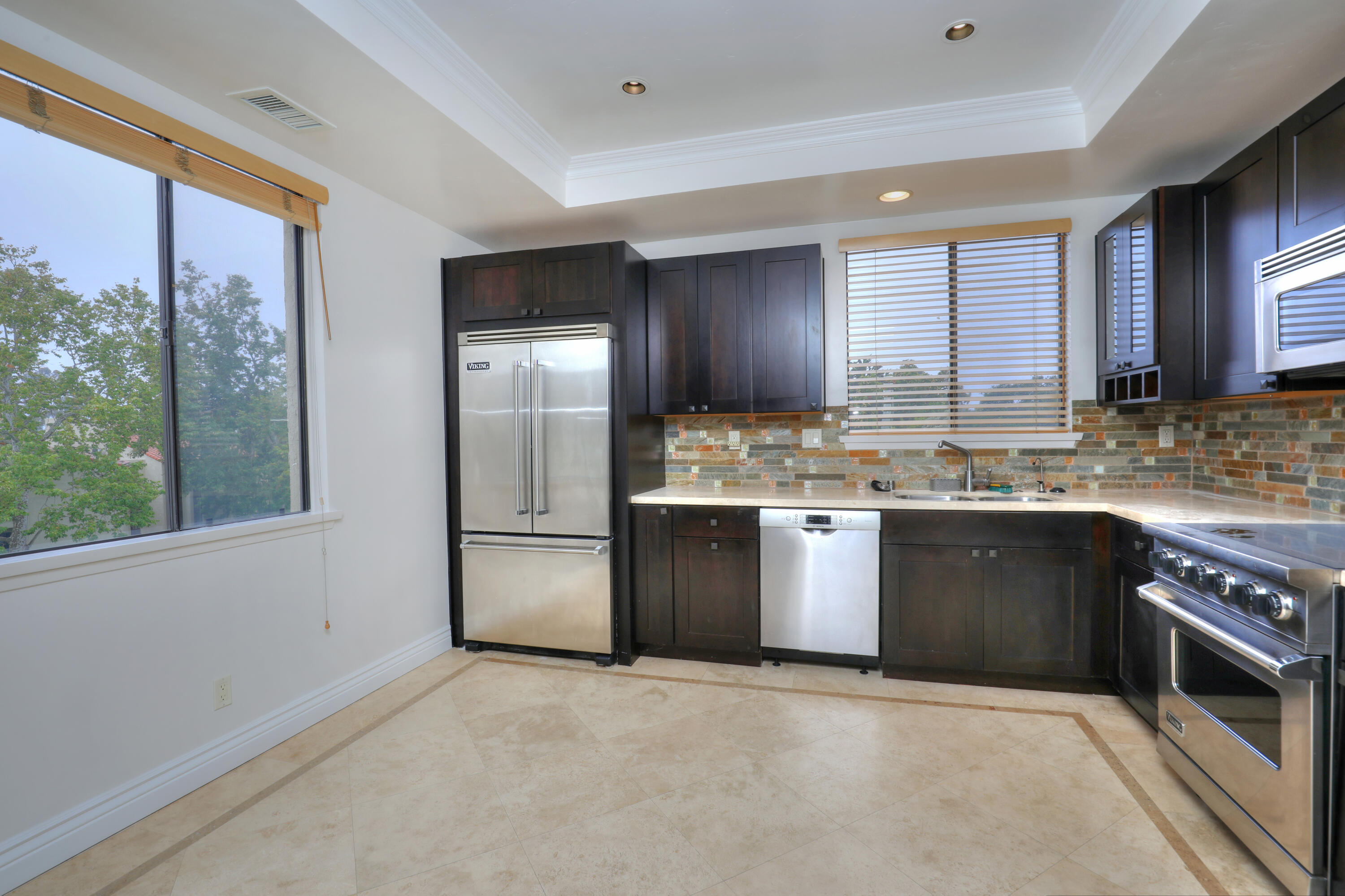 97 Seaview Drive
