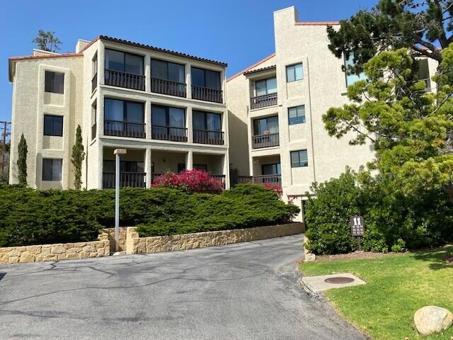 97 Seaview Drive