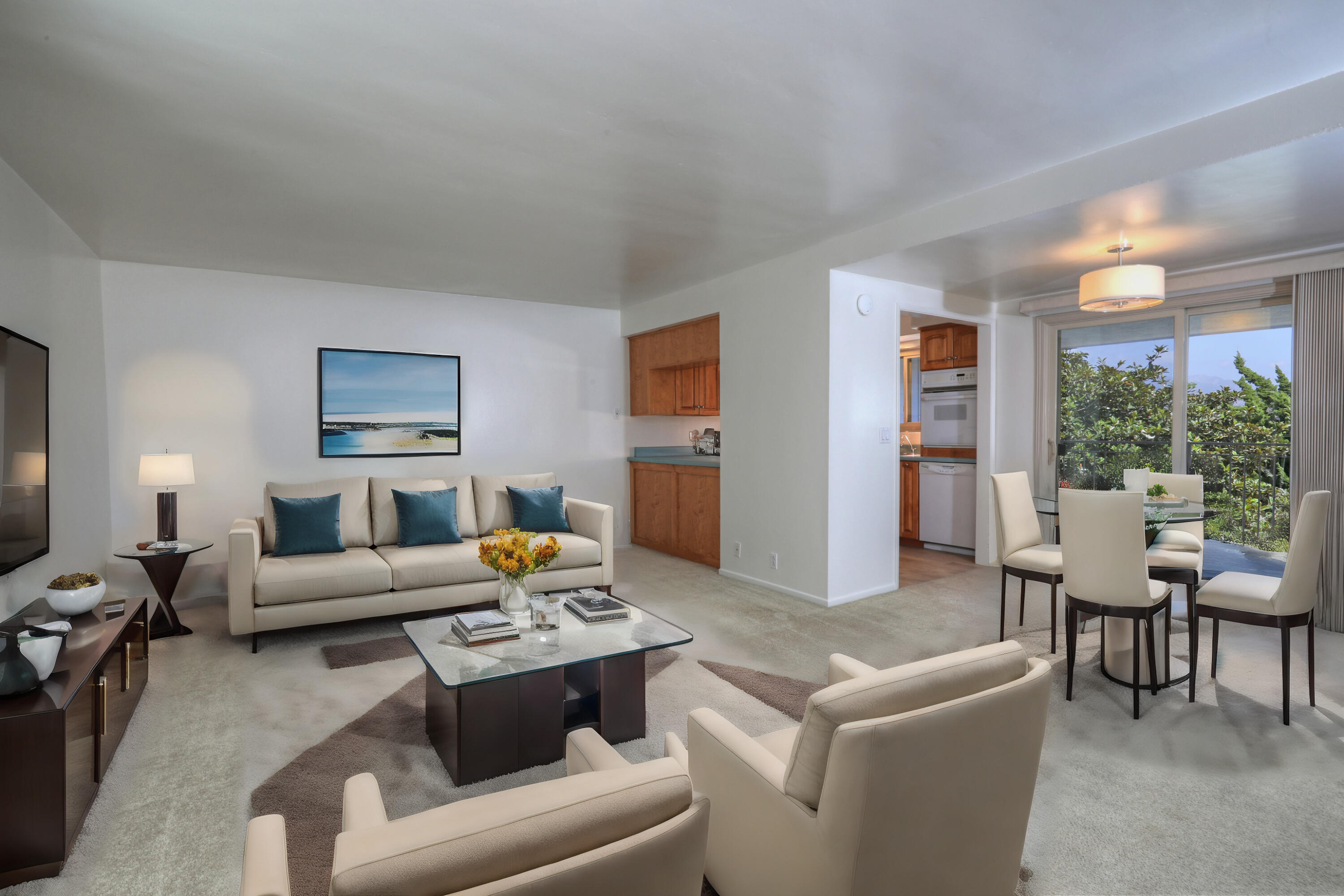 320 N Fairview Avenue, 5